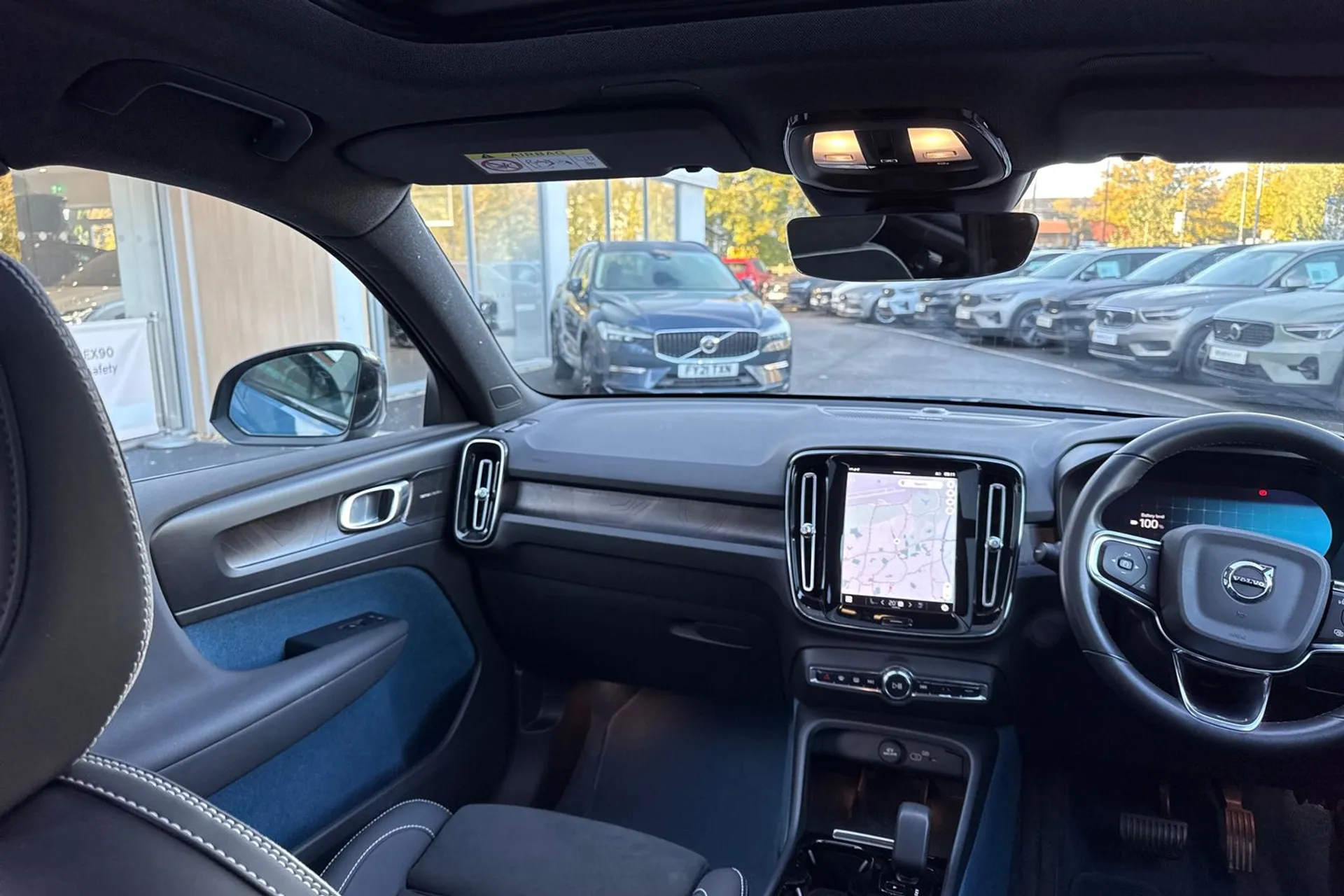 Volvo XC40 thumbnail image number 31