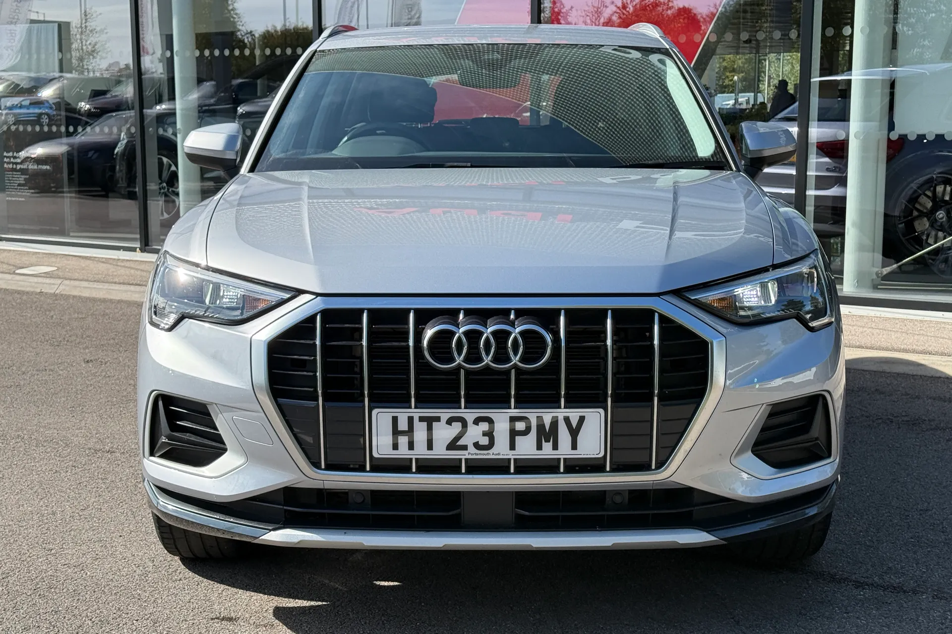 Audi Q3 thumbnail image number 5
