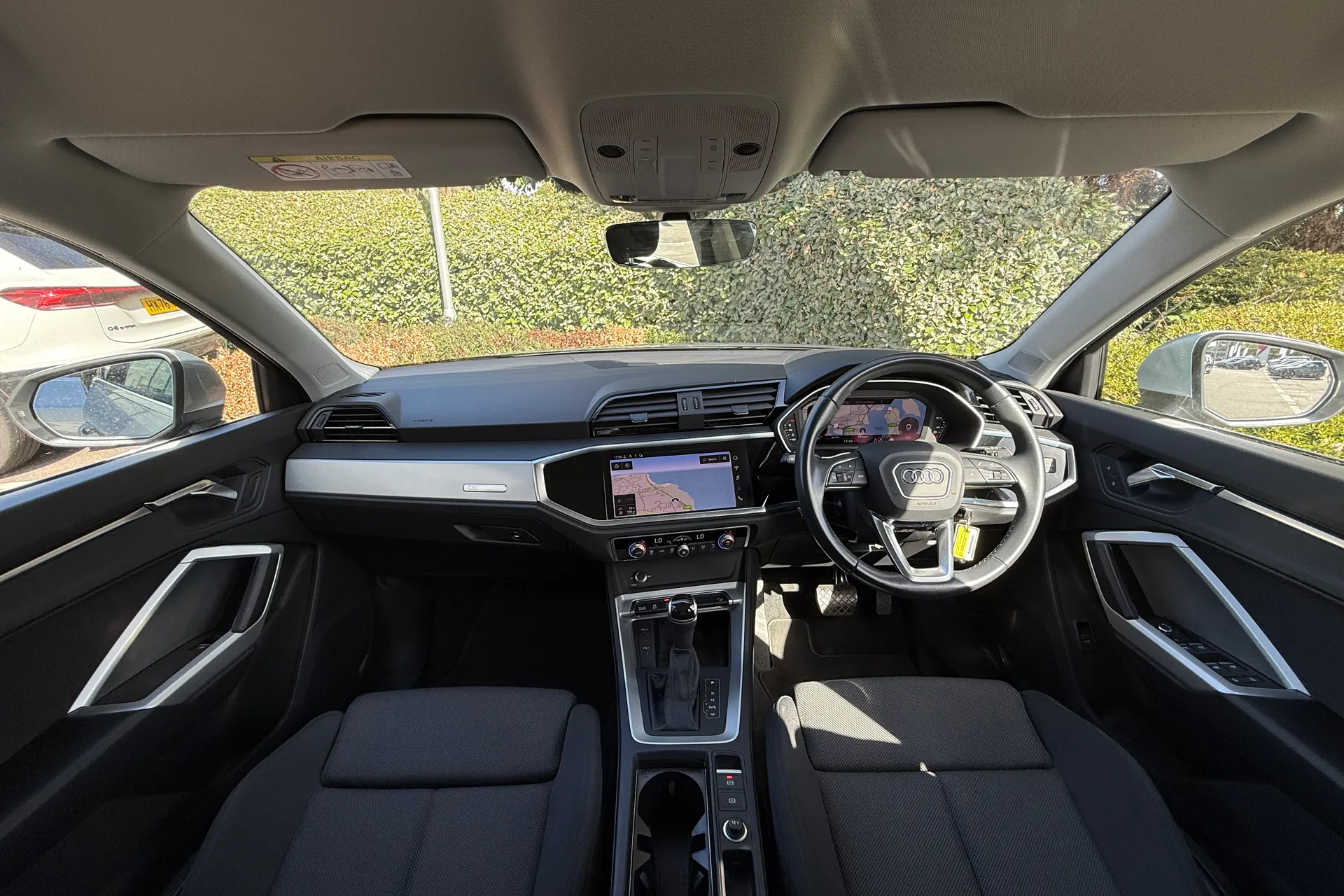 Audi Q3 thumbnail image number 4