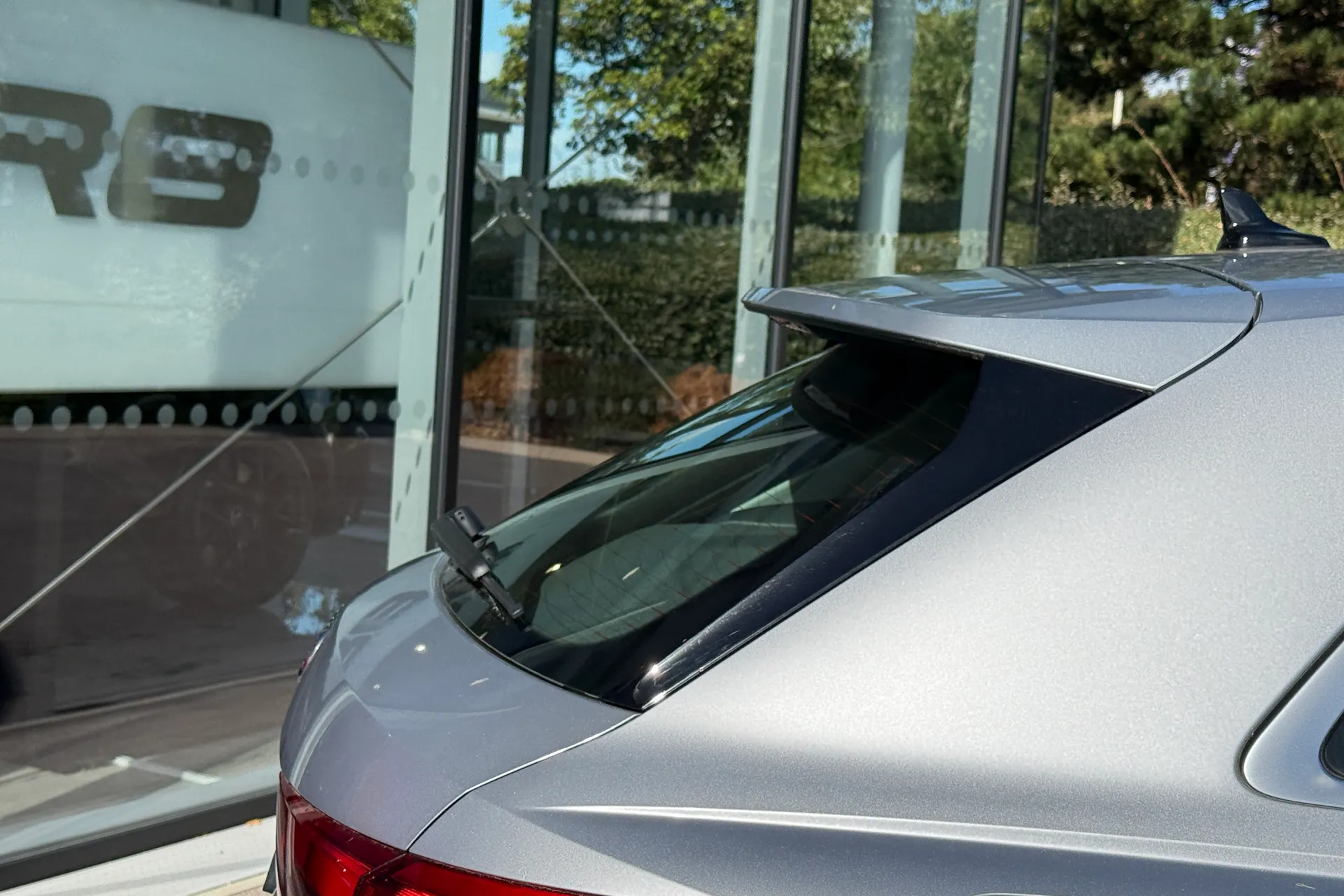 Audi Q3 thumbnail image number 30