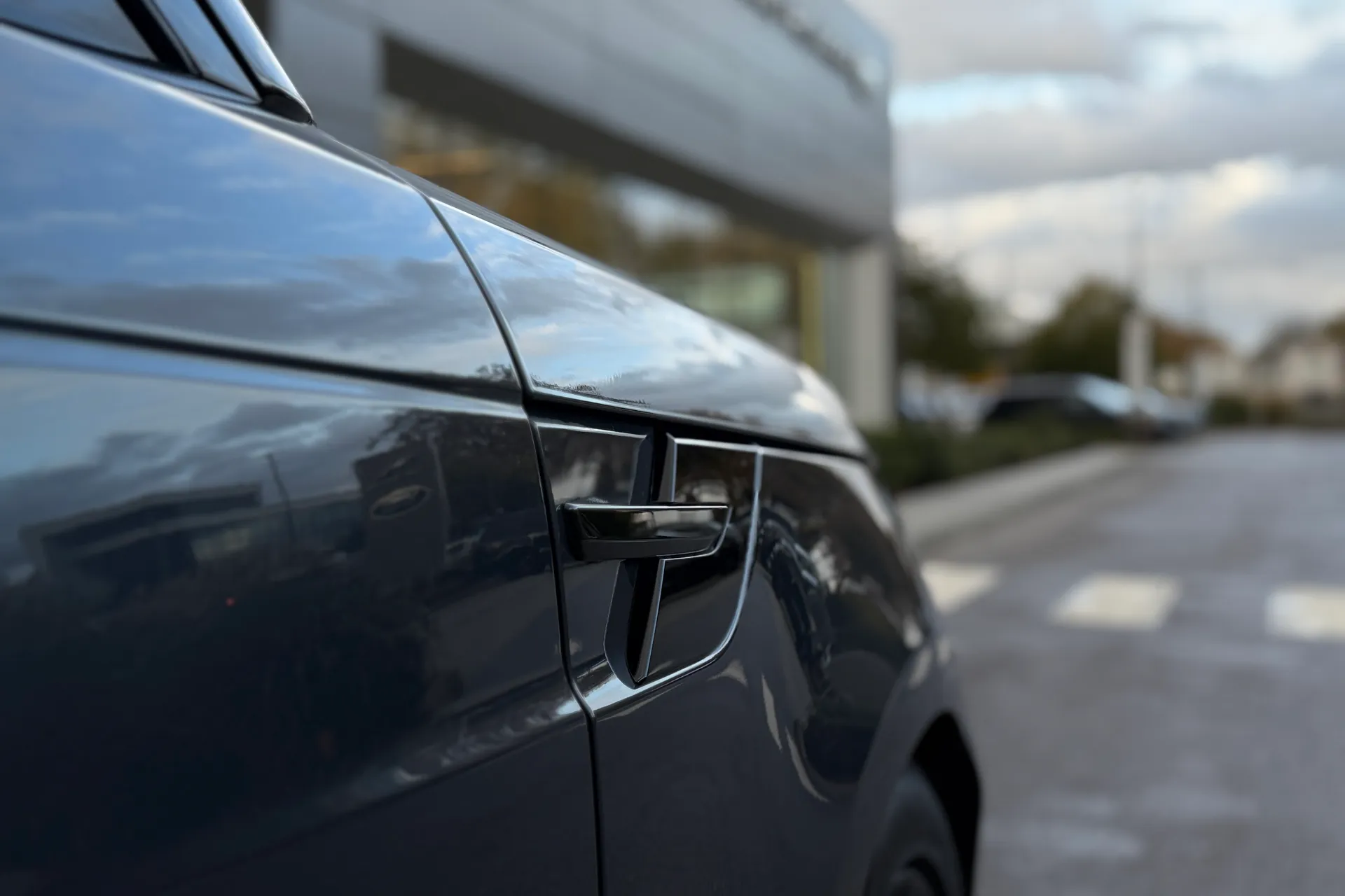 LAND ROVER RANGE ROVER SPORT thumbnail image number 18