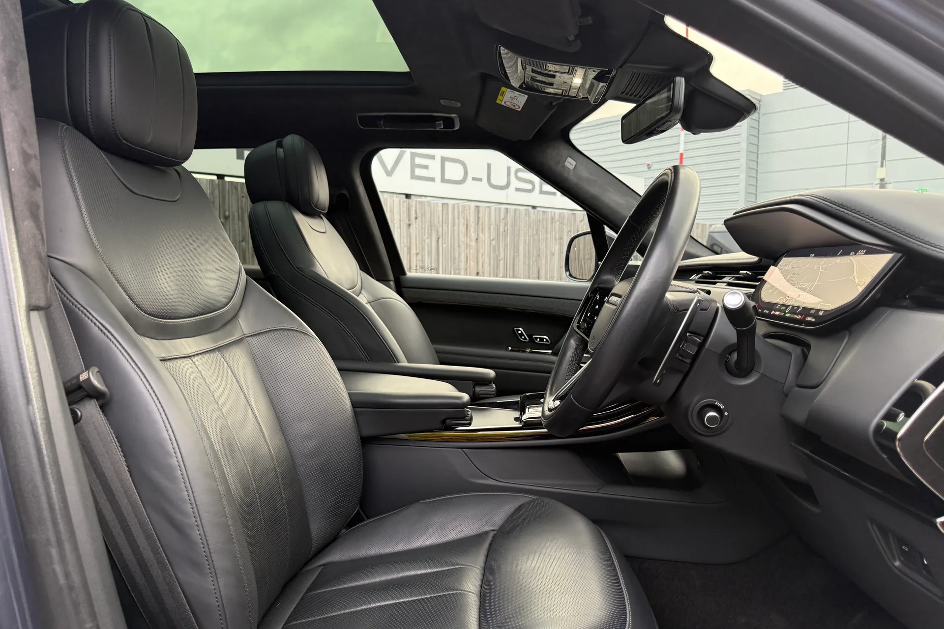 LAND ROVER RANGE ROVER SPORT thumbnail image number 61