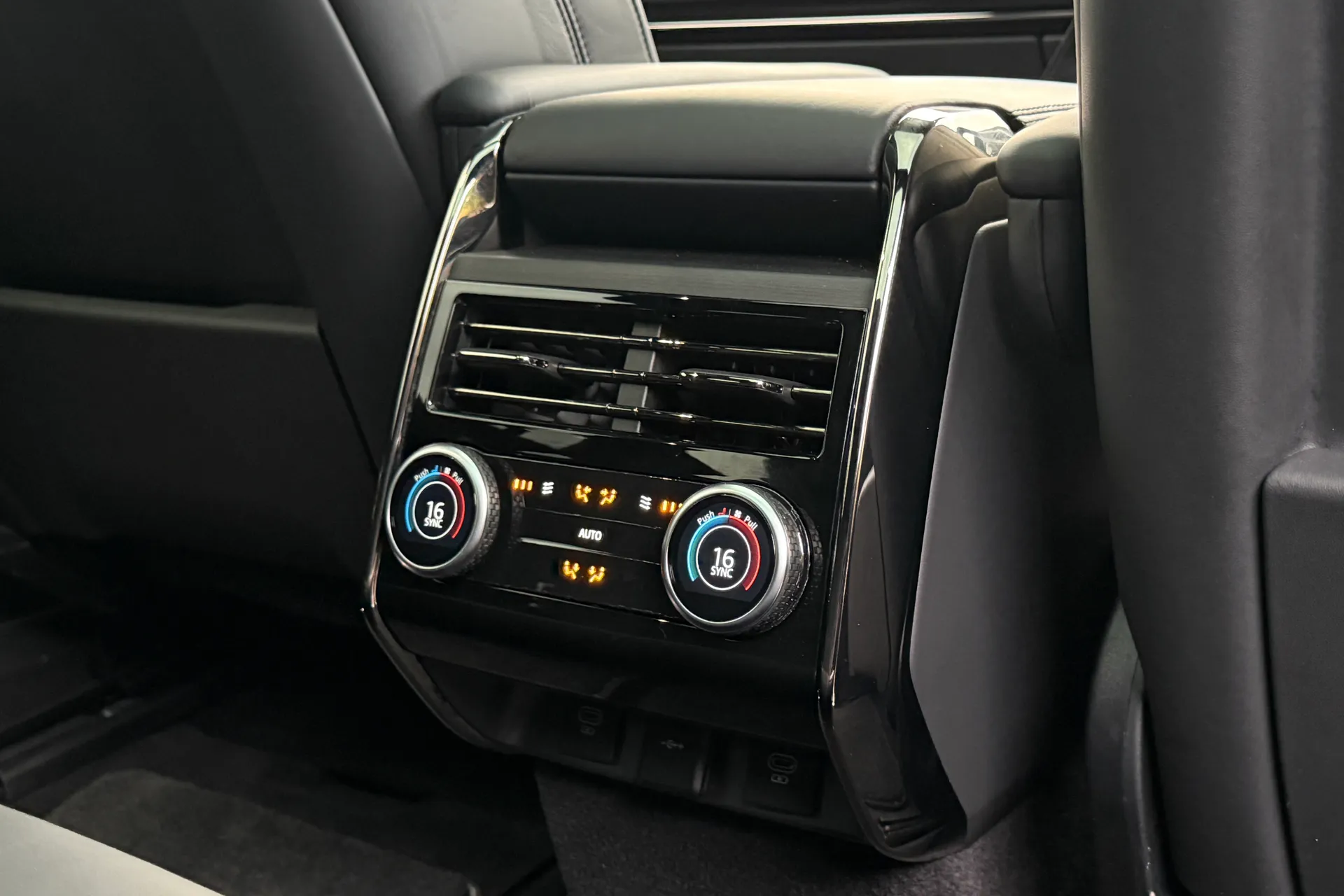 LAND ROVER RANGE ROVER SPORT thumbnail image number 59