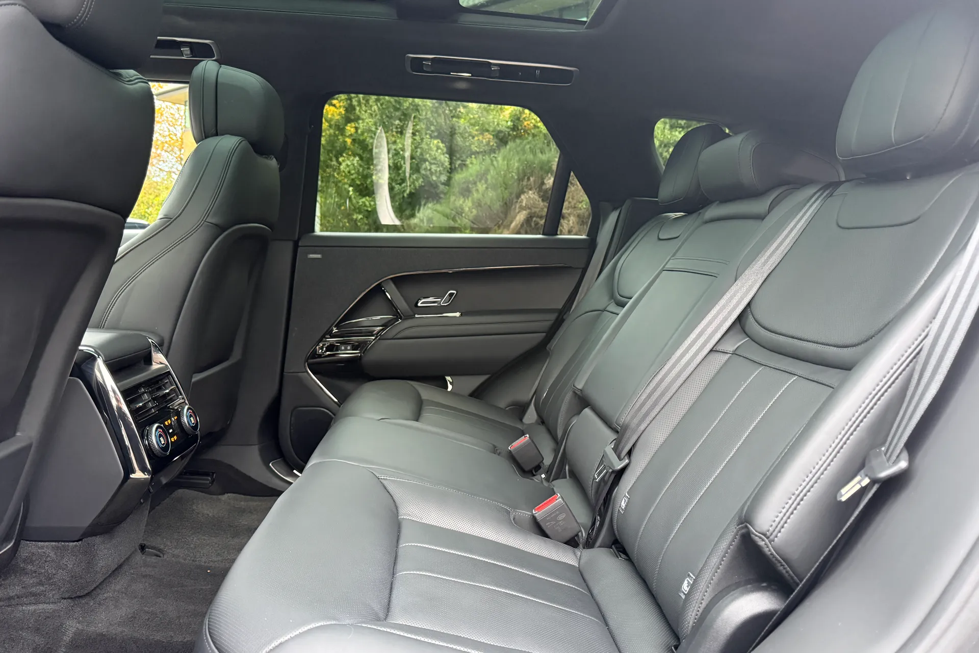 LAND ROVER RANGE ROVER SPORT thumbnail image number 60