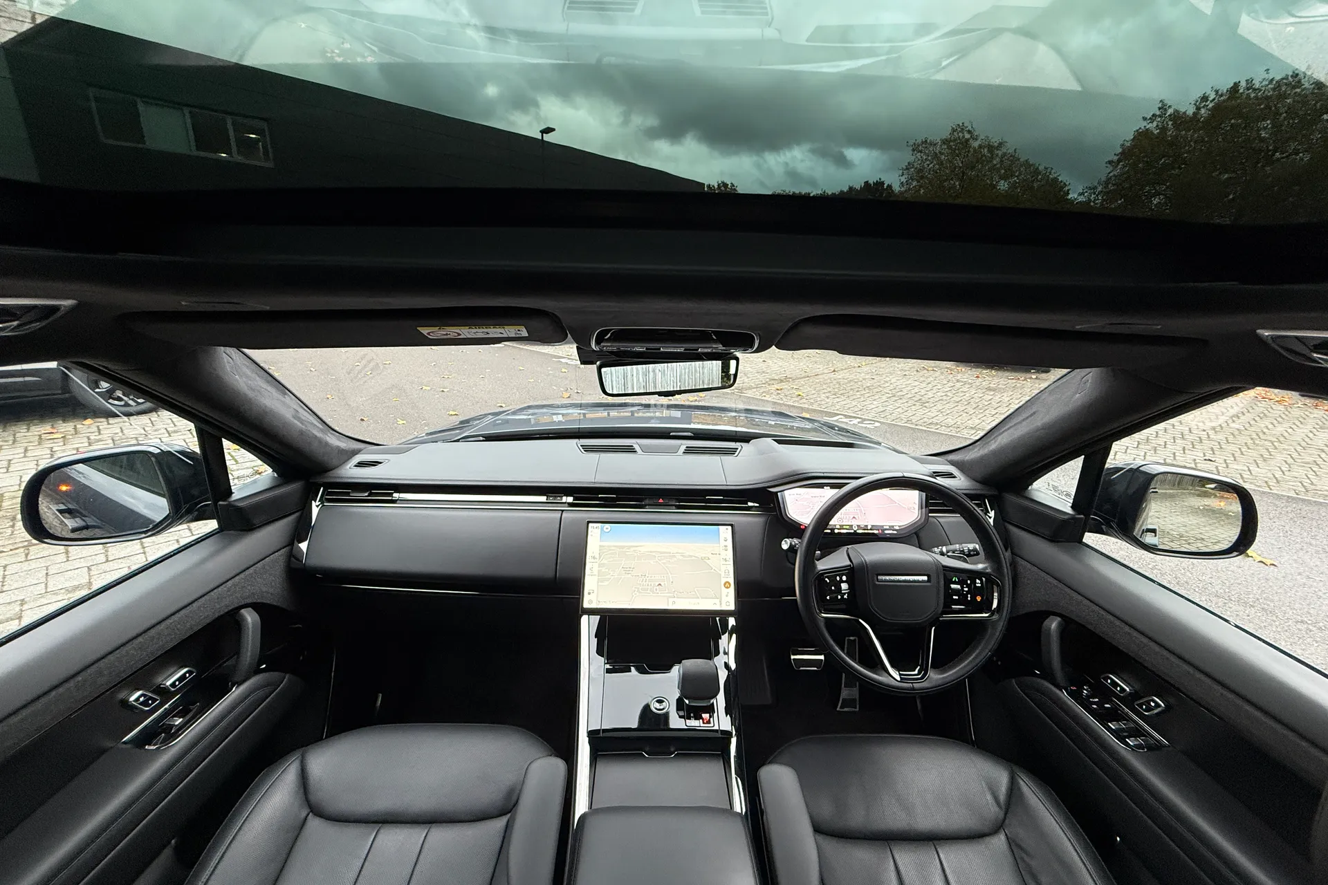 LAND ROVER RANGE ROVER SPORT thumbnail image number 4