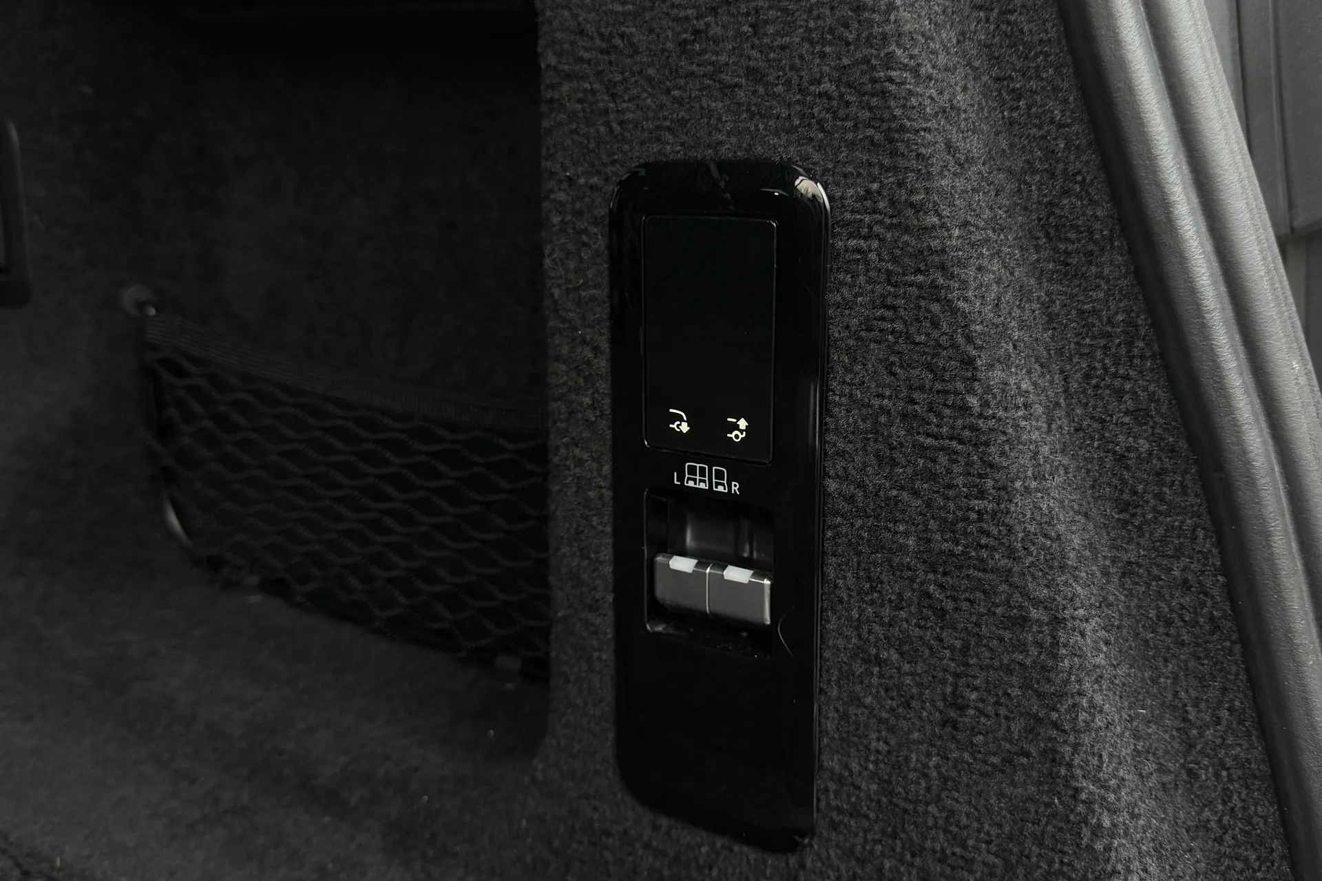 LAND ROVER RANGE ROVER SPORT thumbnail image number 54