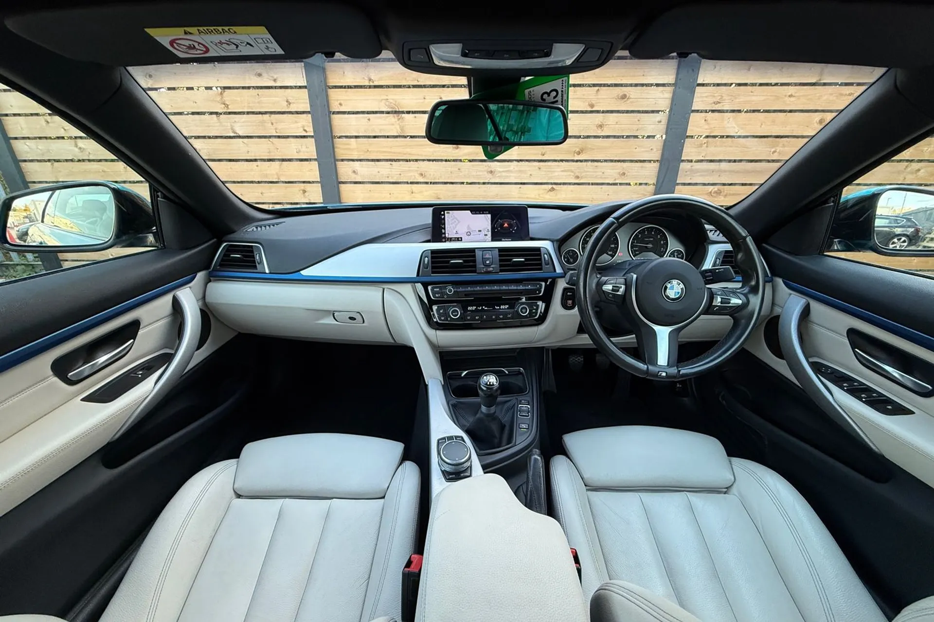 BMW 4 SERIES thumbnail image number 3