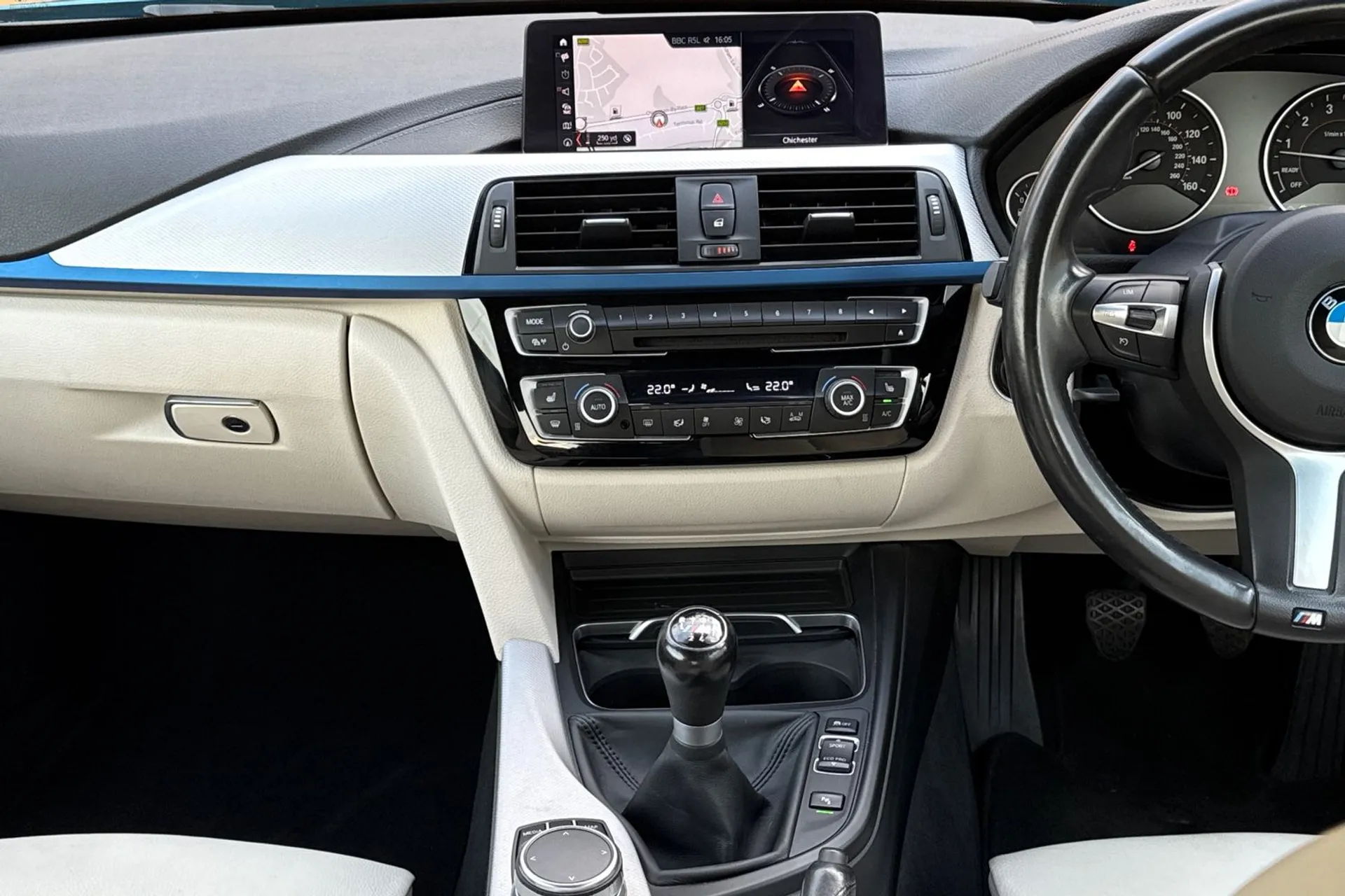 BMW 4 SERIES thumbnail image number 37