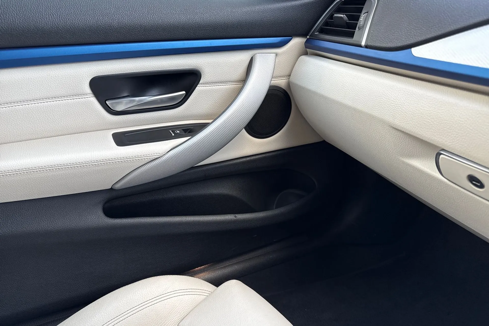 BMW 4 SERIES thumbnail image number 54