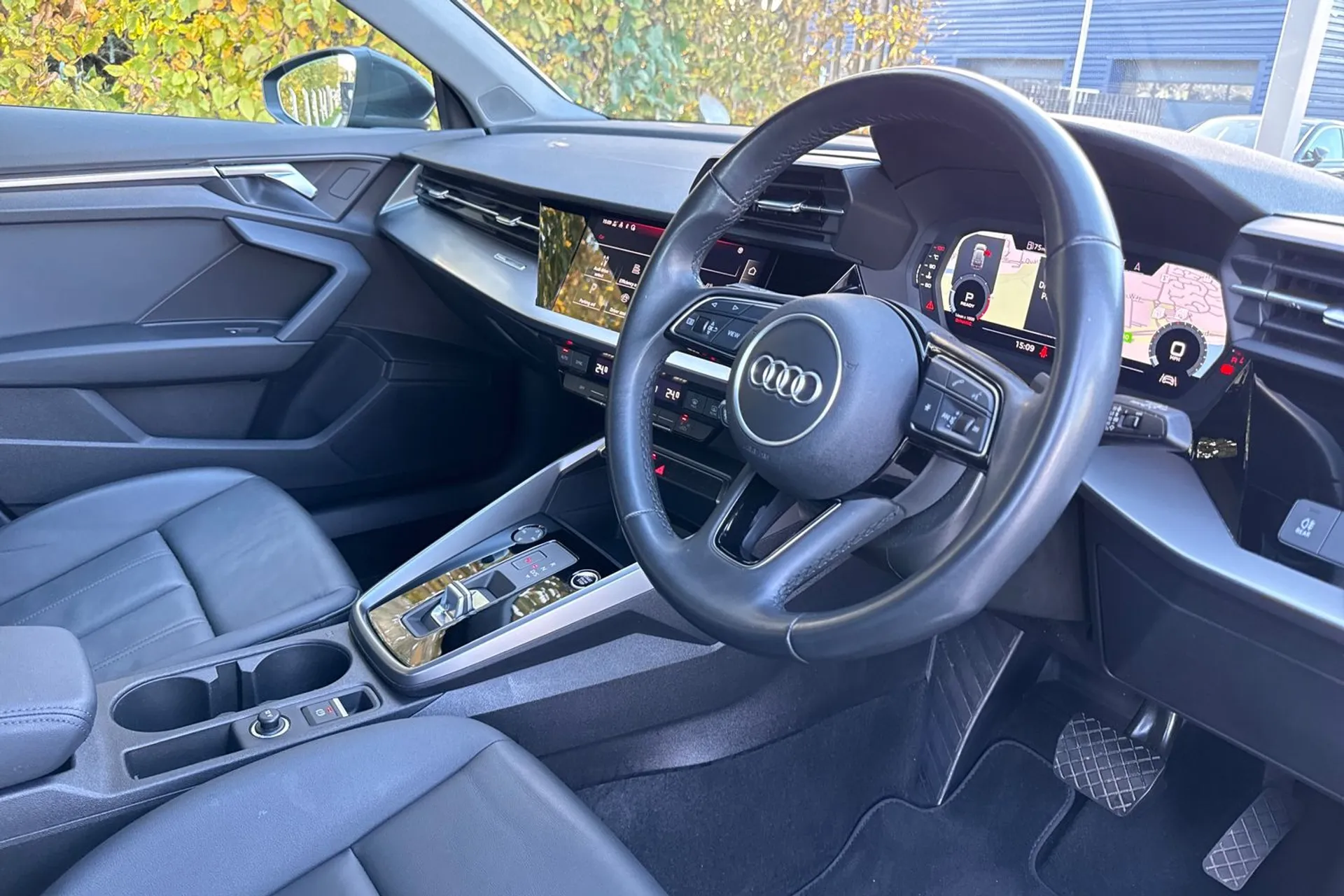 Audi A3 thumbnail image number 27