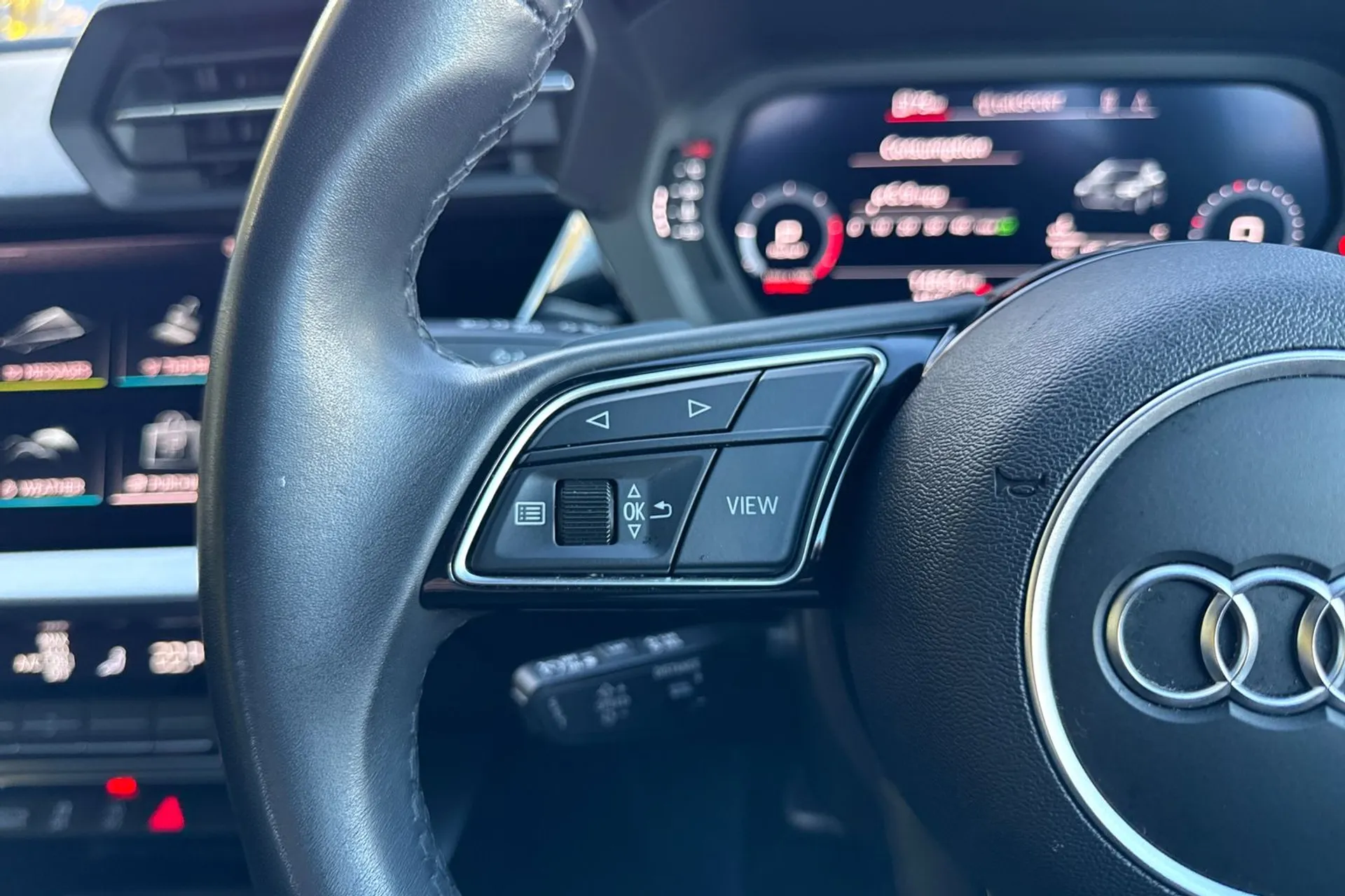 Audi A3 thumbnail image number 40