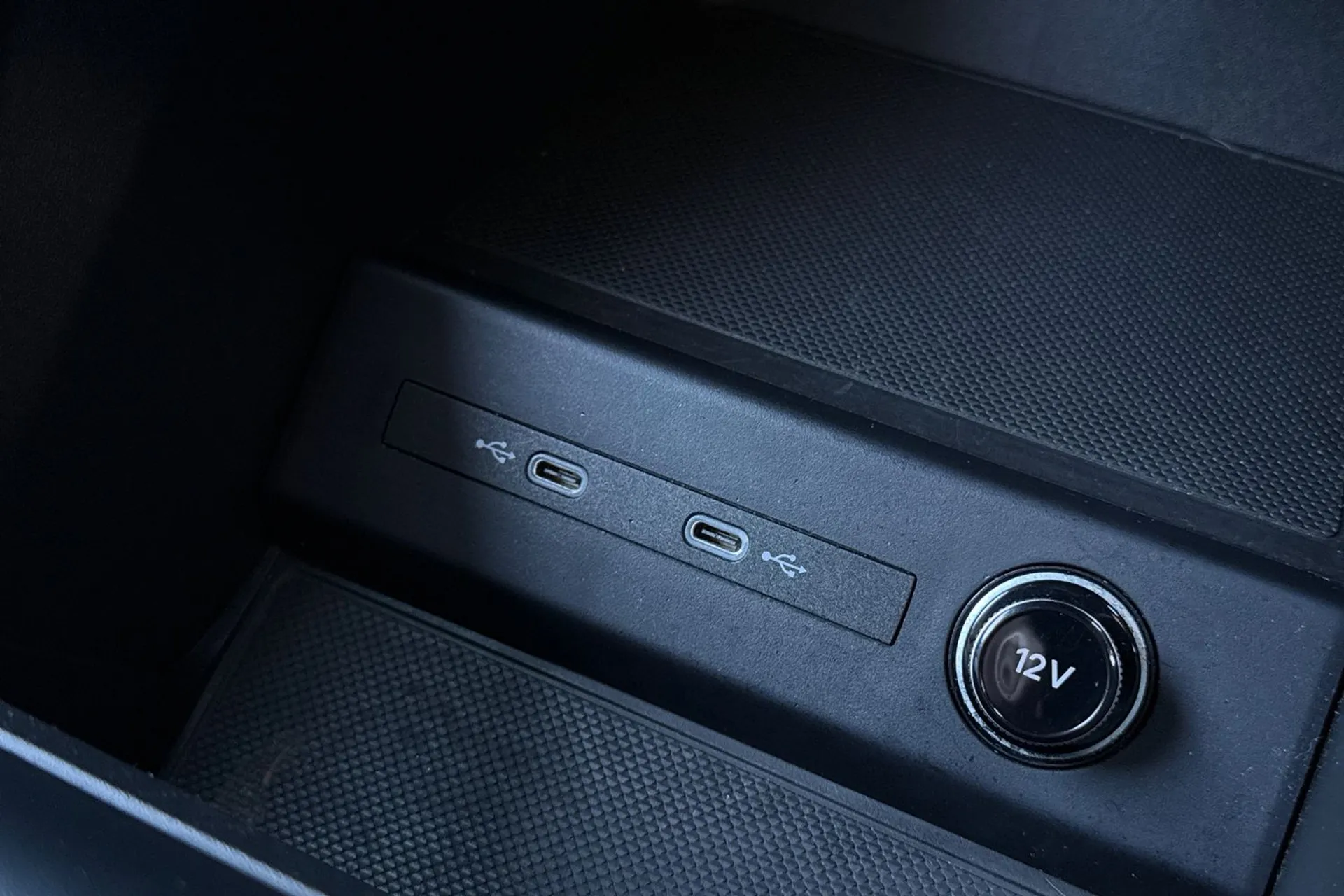 Audi Q4 thumbnail image number 50