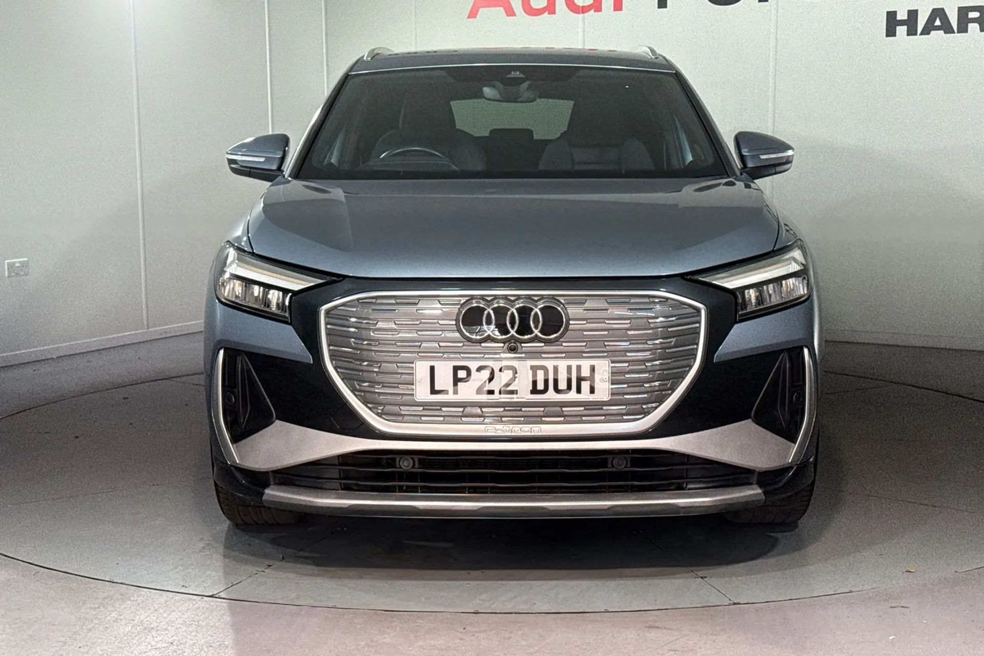 Audi Q4 thumbnail image number 9