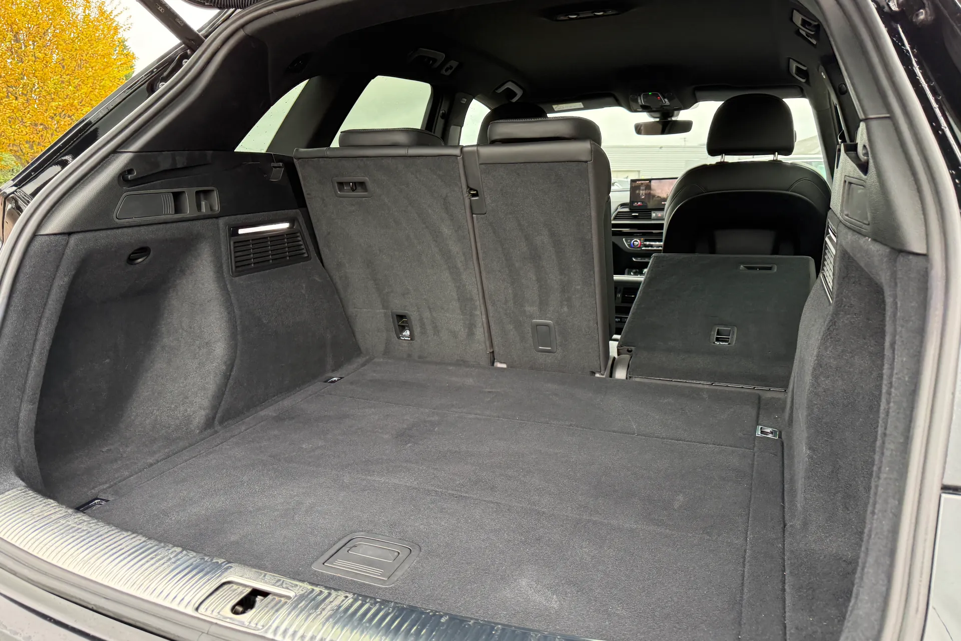 Audi Q5 thumbnail image number 34