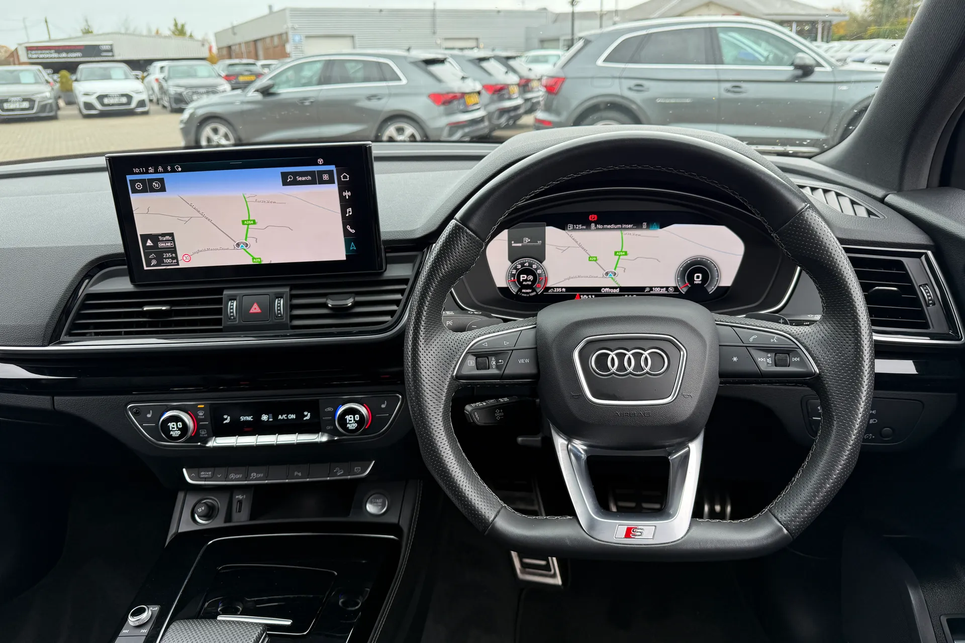 Audi Q5 thumbnail image number 6