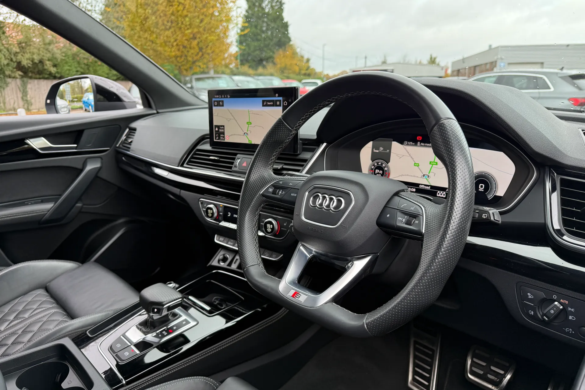 Audi Q5 thumbnail image number 27