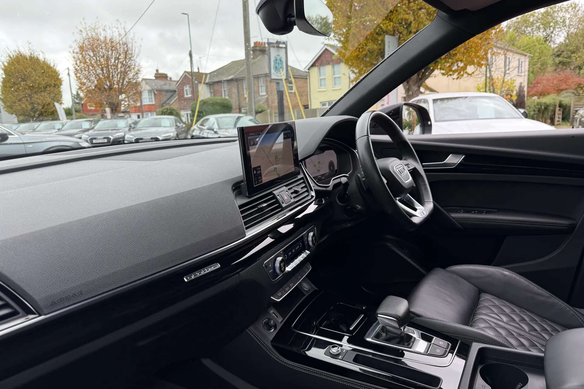 Audi Q5 thumbnail image number 28