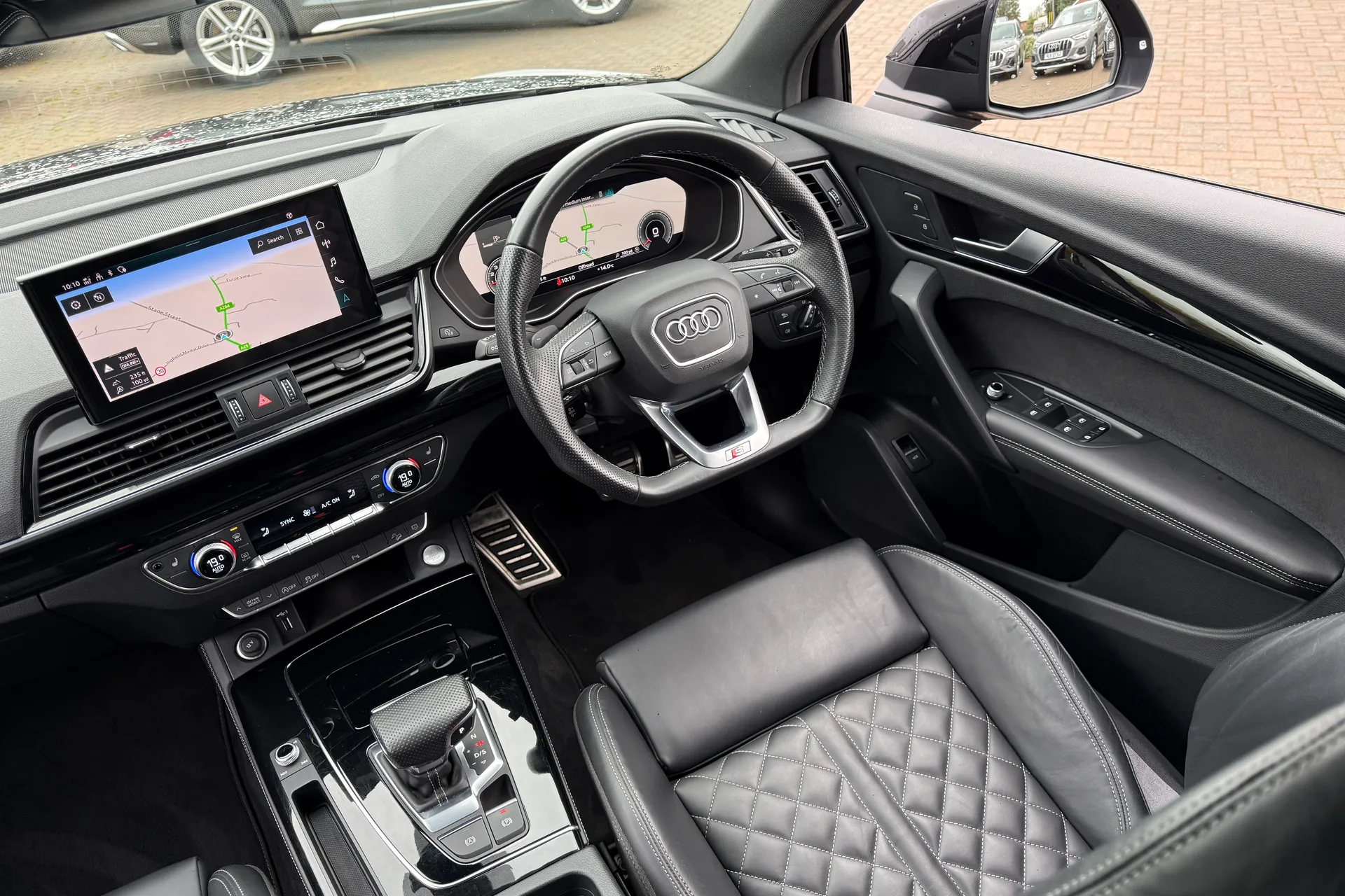 Audi Q5 thumbnail image number 40