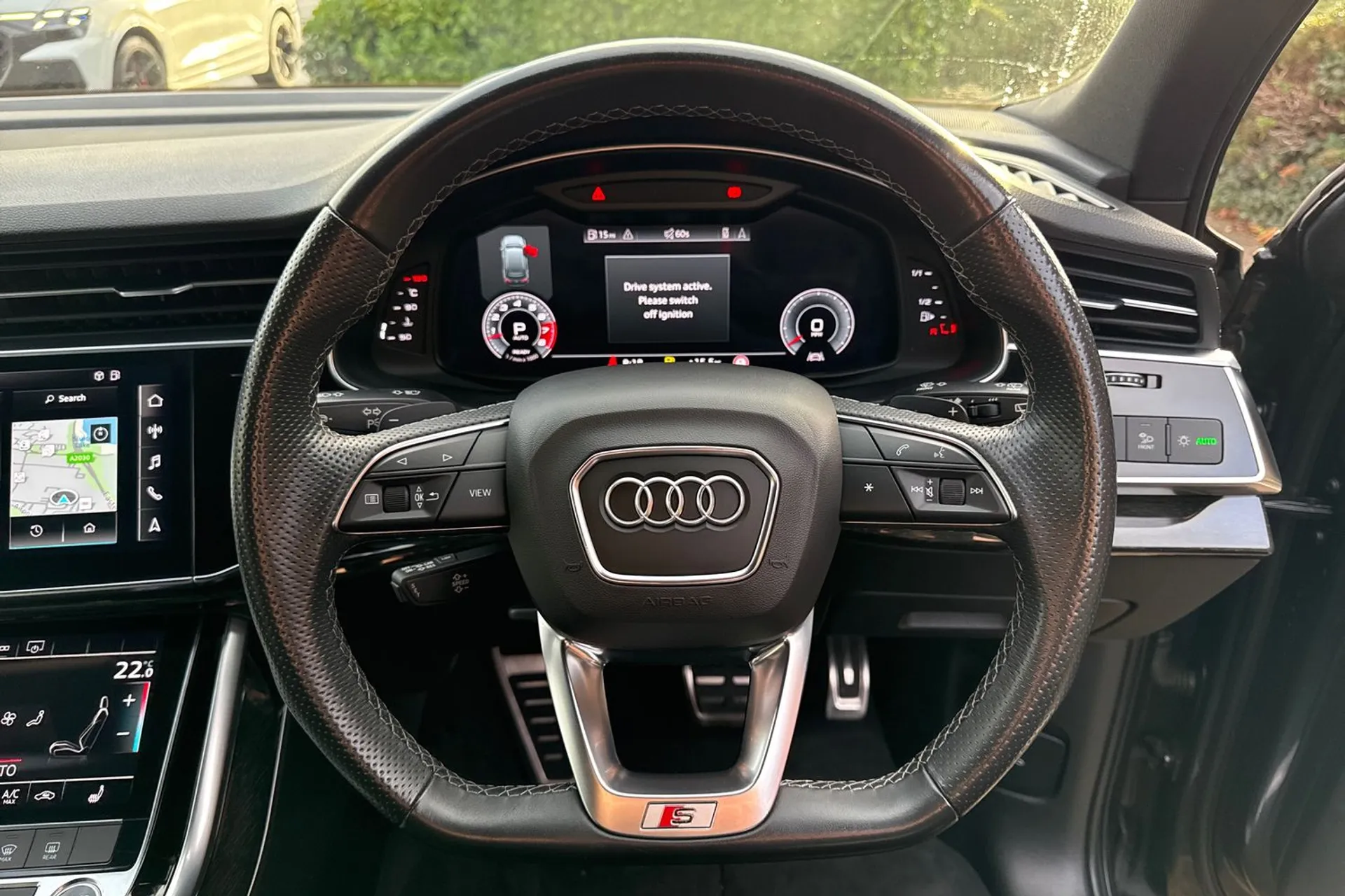 Audi Q7 thumbnail image number 38