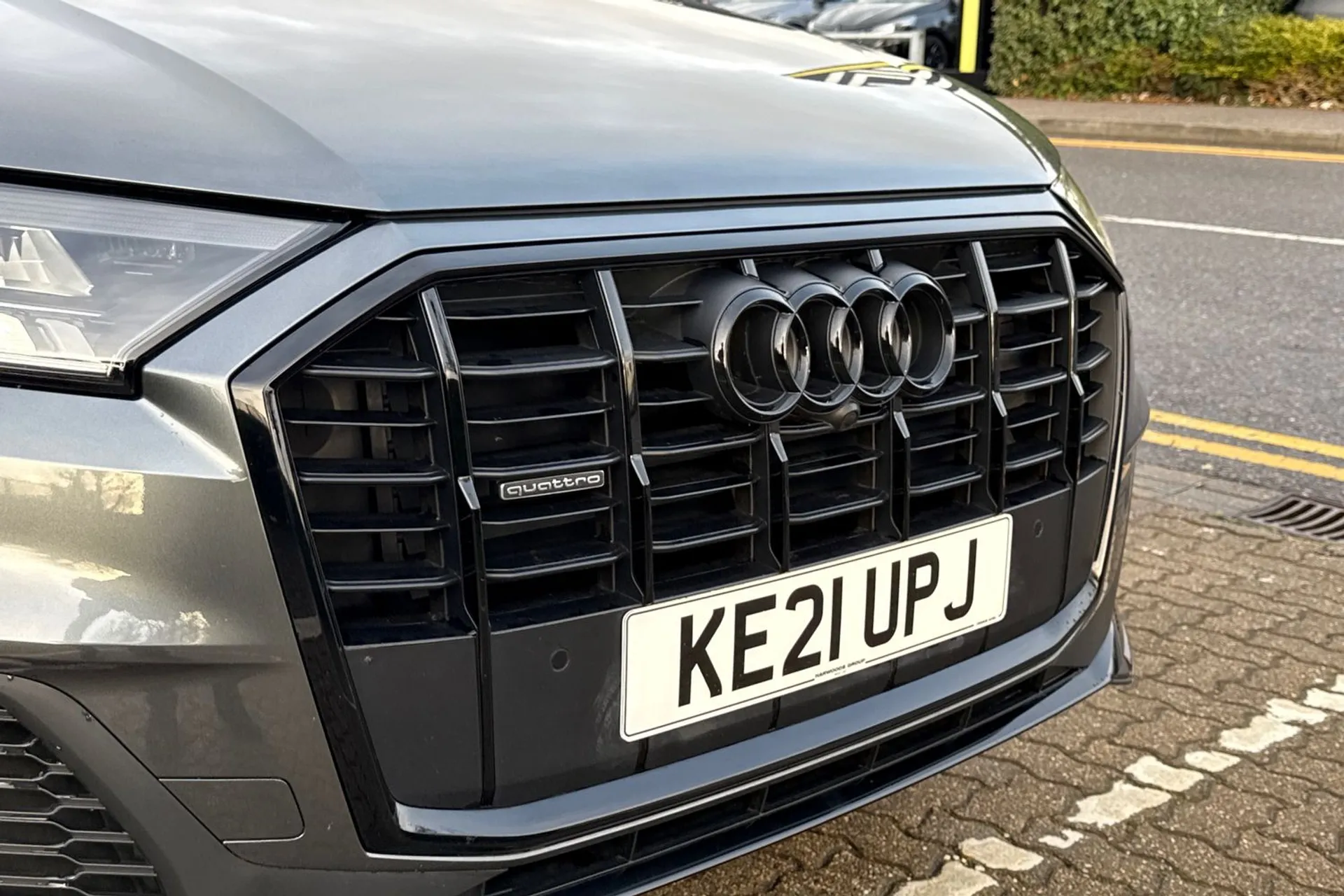 Audi Q7 thumbnail image number 17