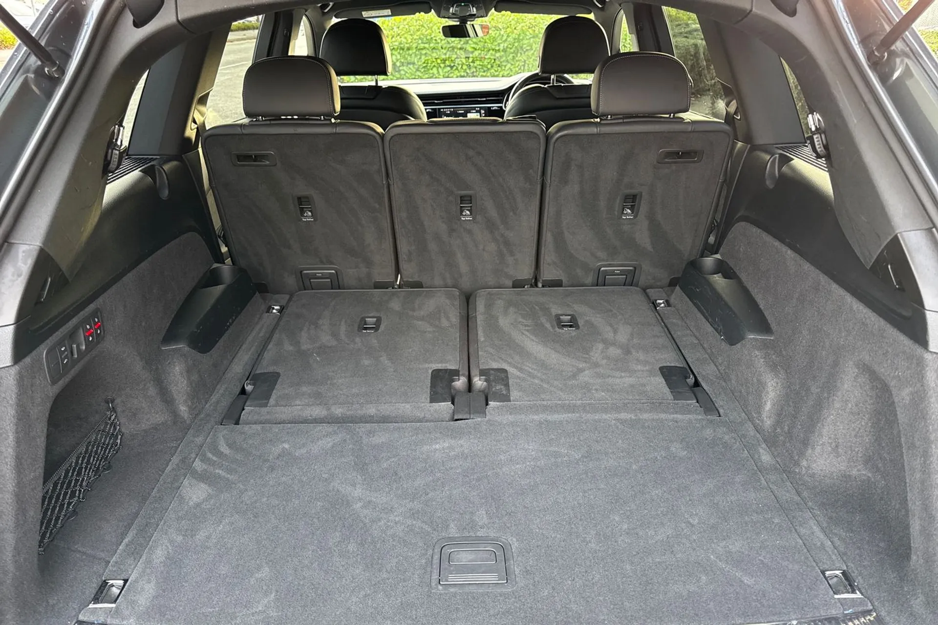 Audi Q7 thumbnail image number 19