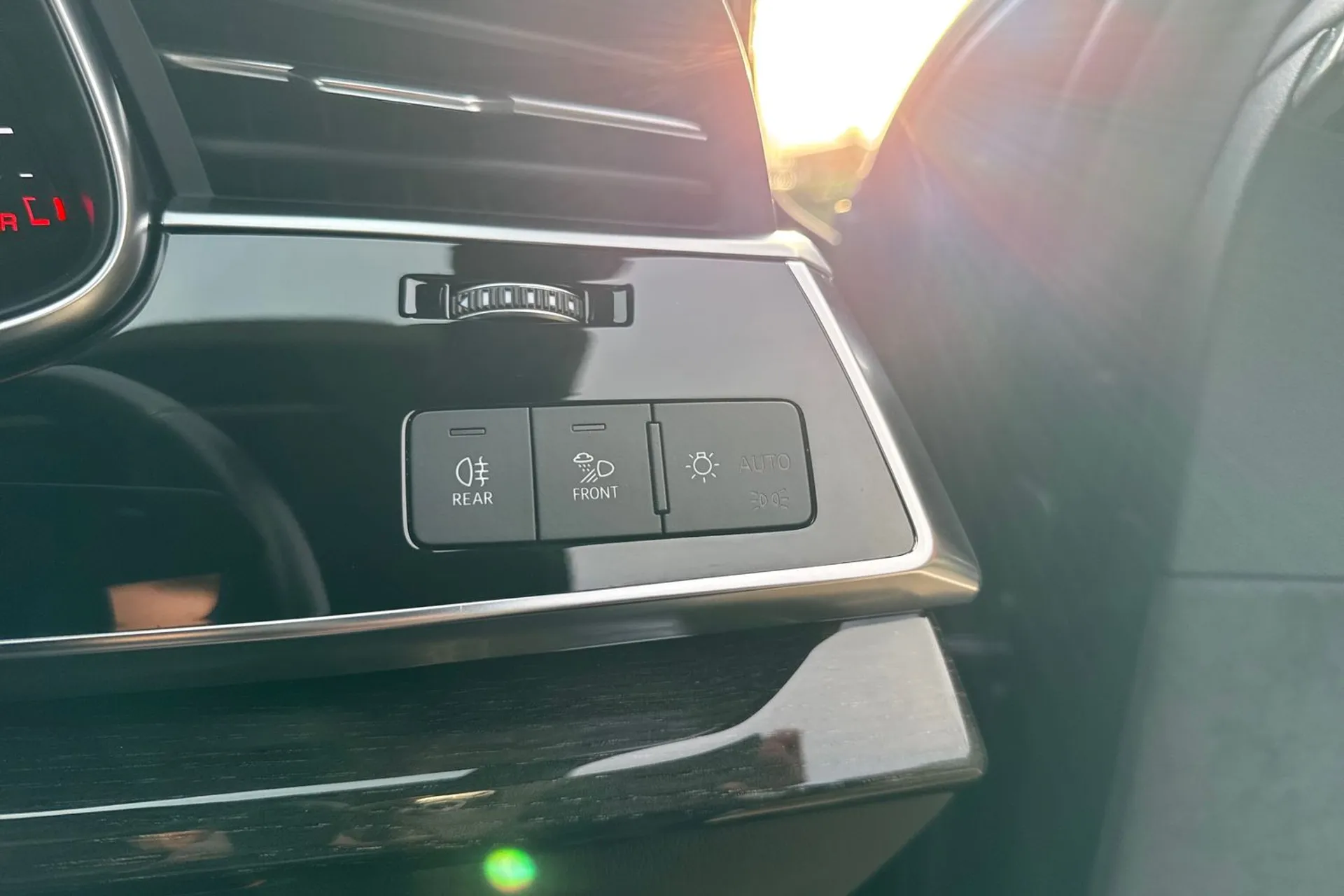 Audi Q7 thumbnail image number 48