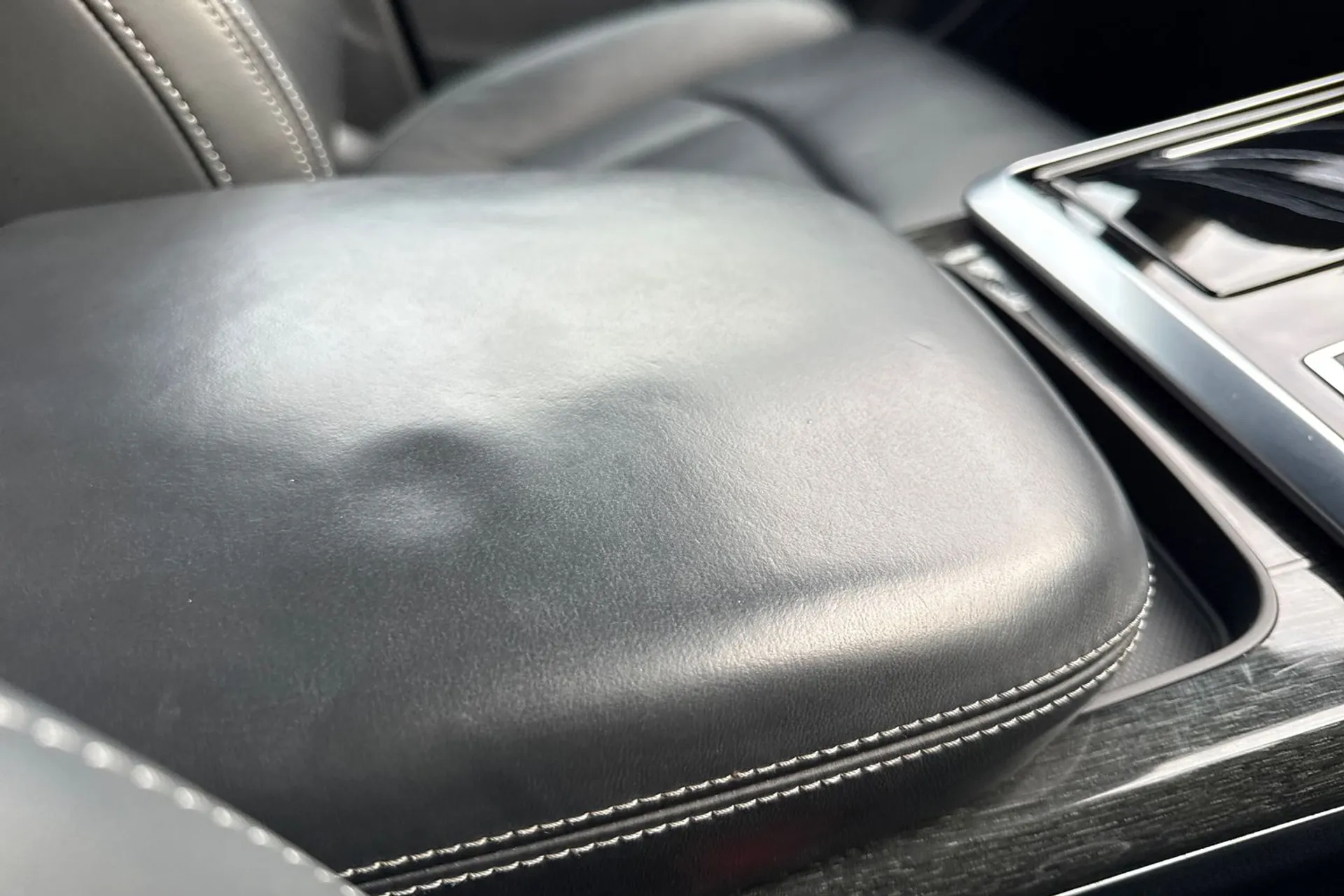 Audi Q7 thumbnail image number 46