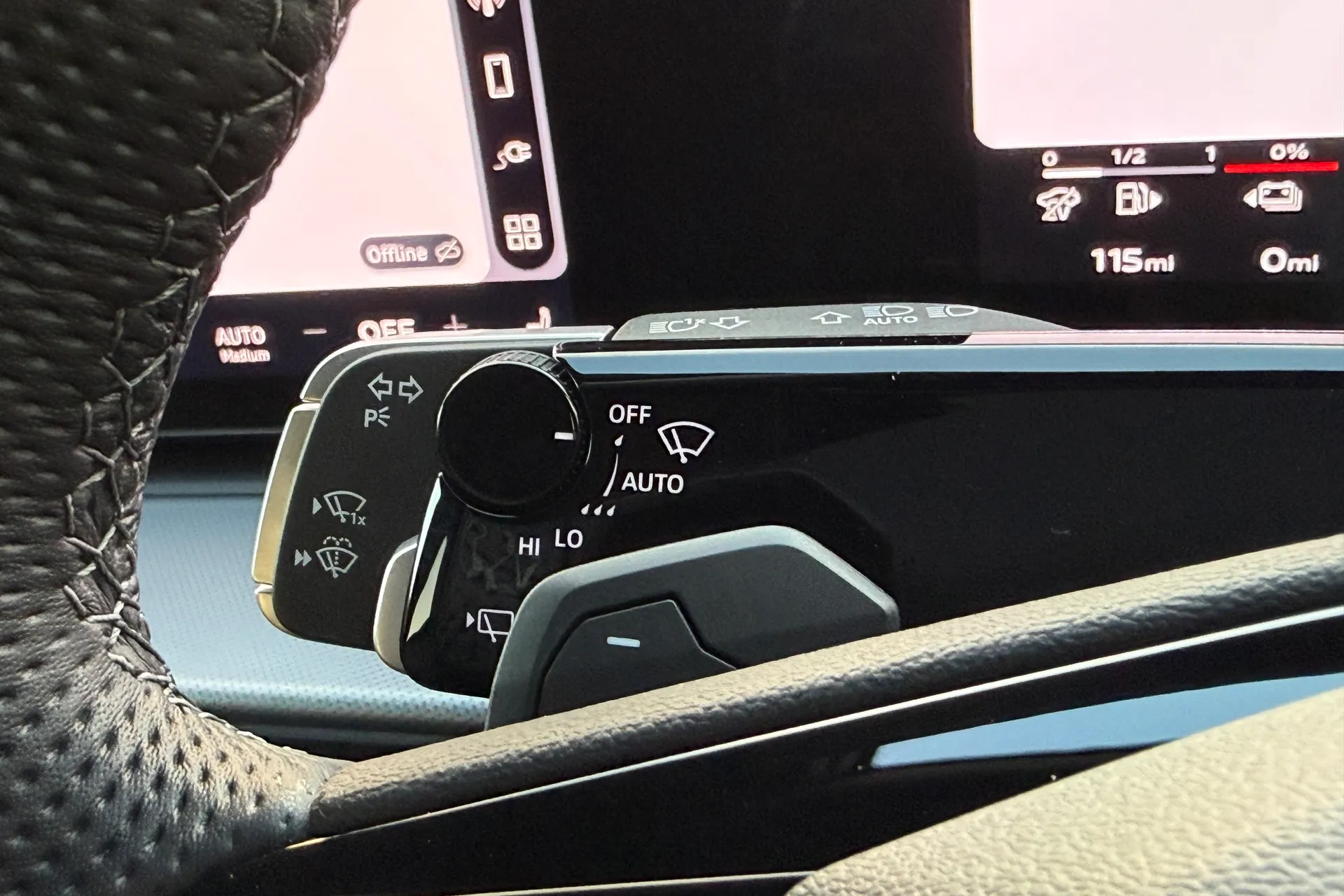 Audi Q3 thumbnail image number 11