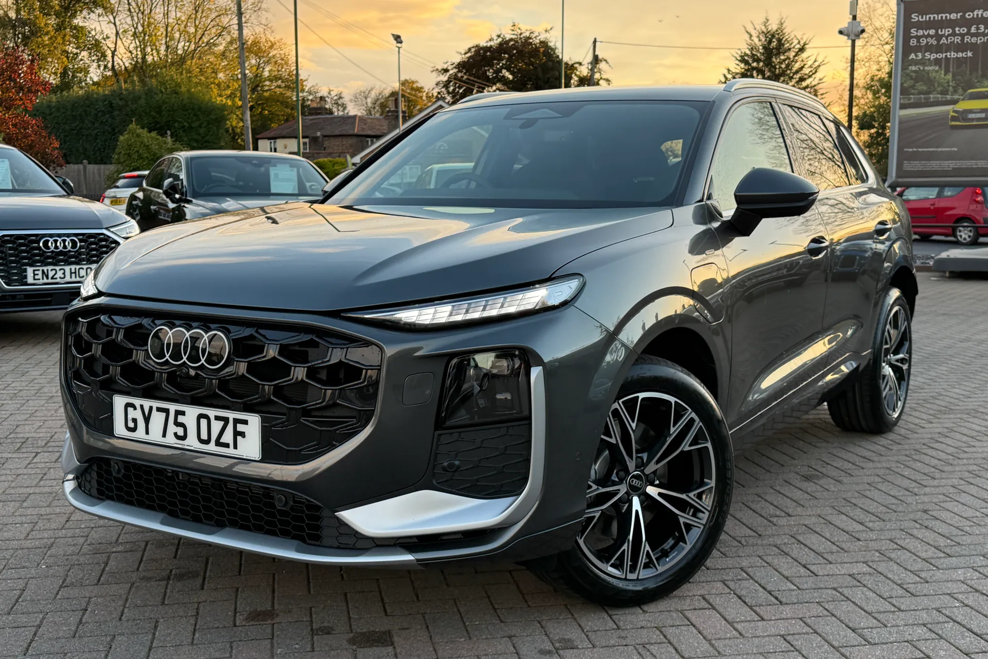 Audi Q3 thumbnail image number 21