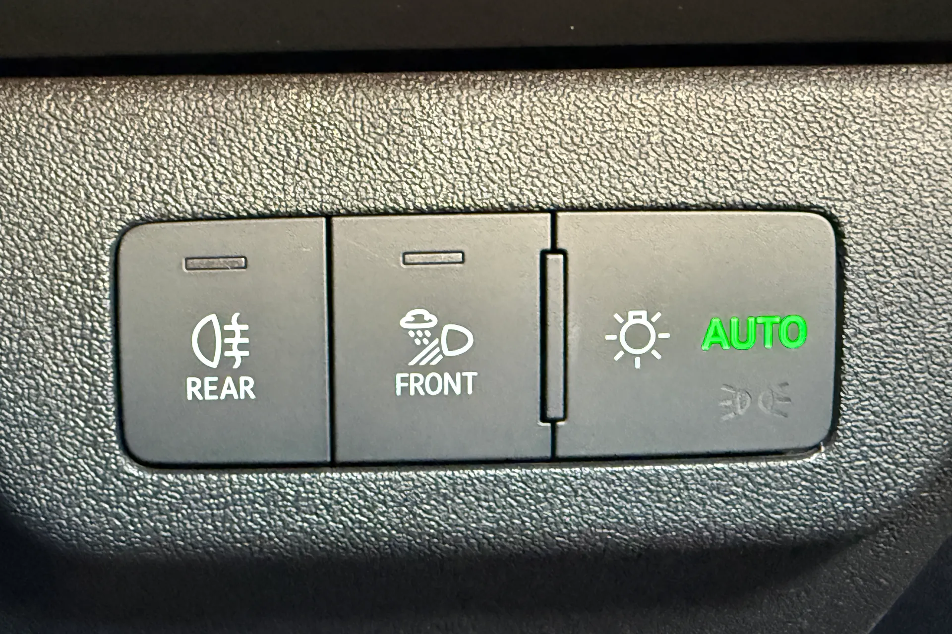 Audi Q3 thumbnail image number 18