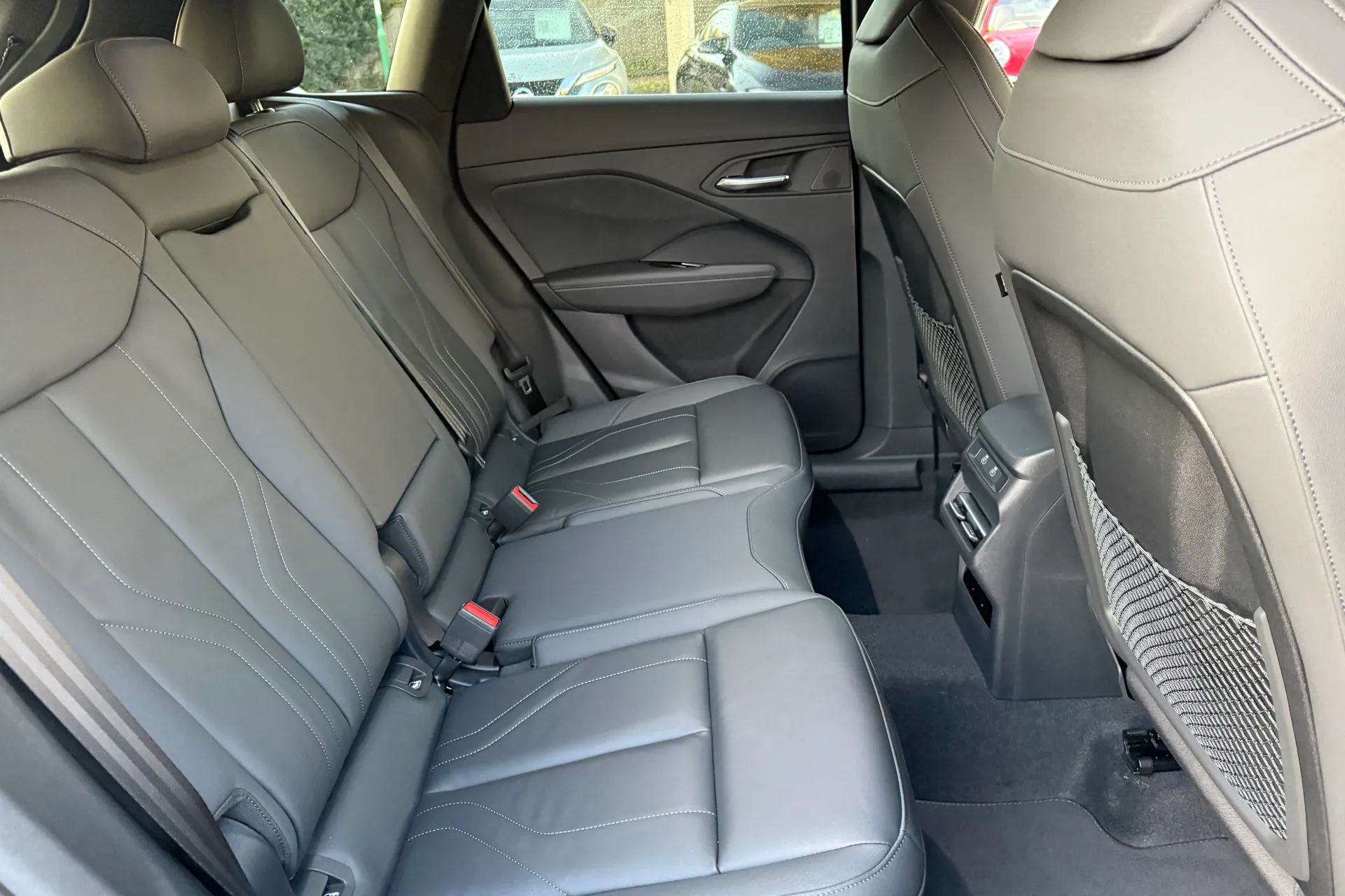 Audi Q3 thumbnail image number 38