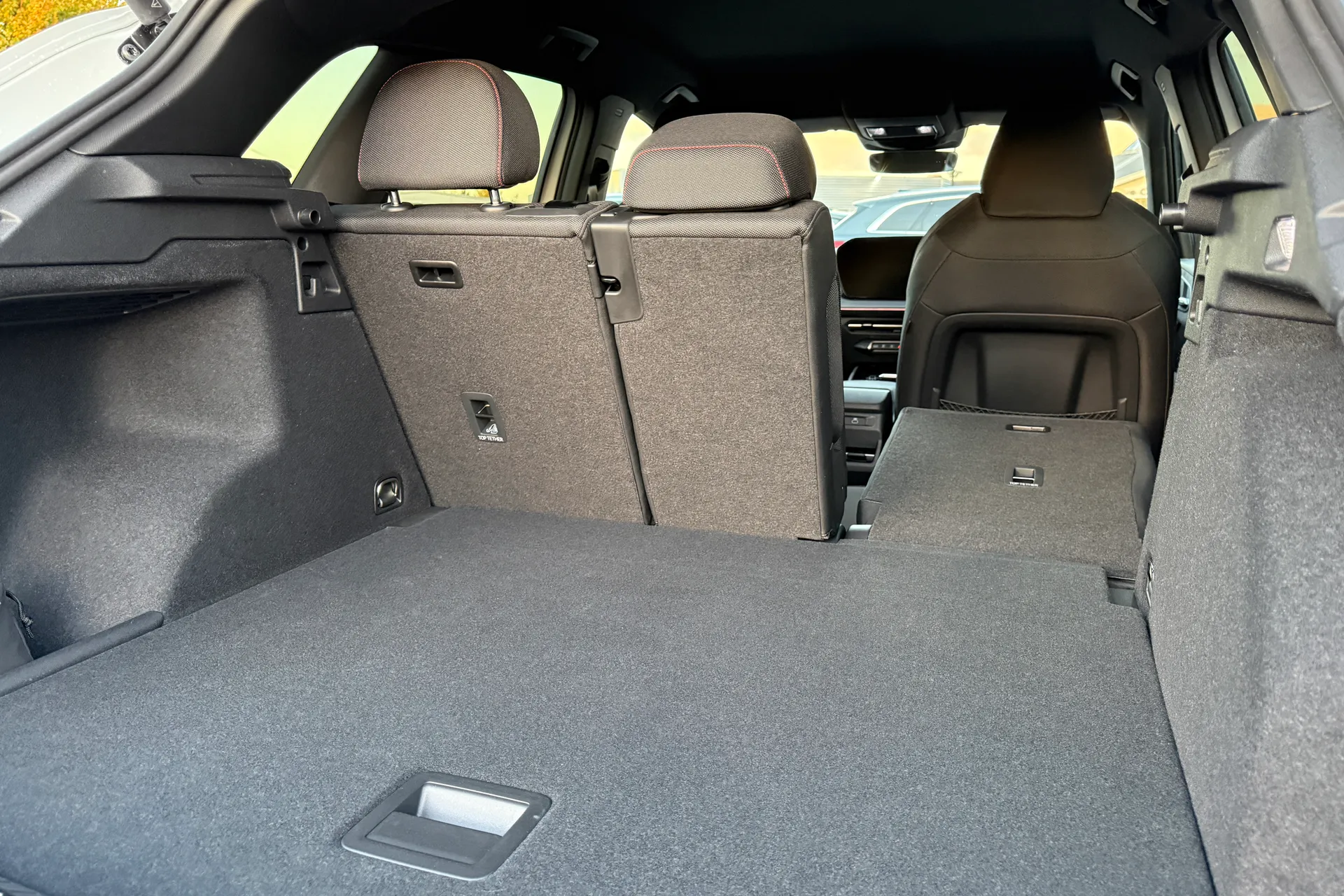 Audi Q3 thumbnail image number 34