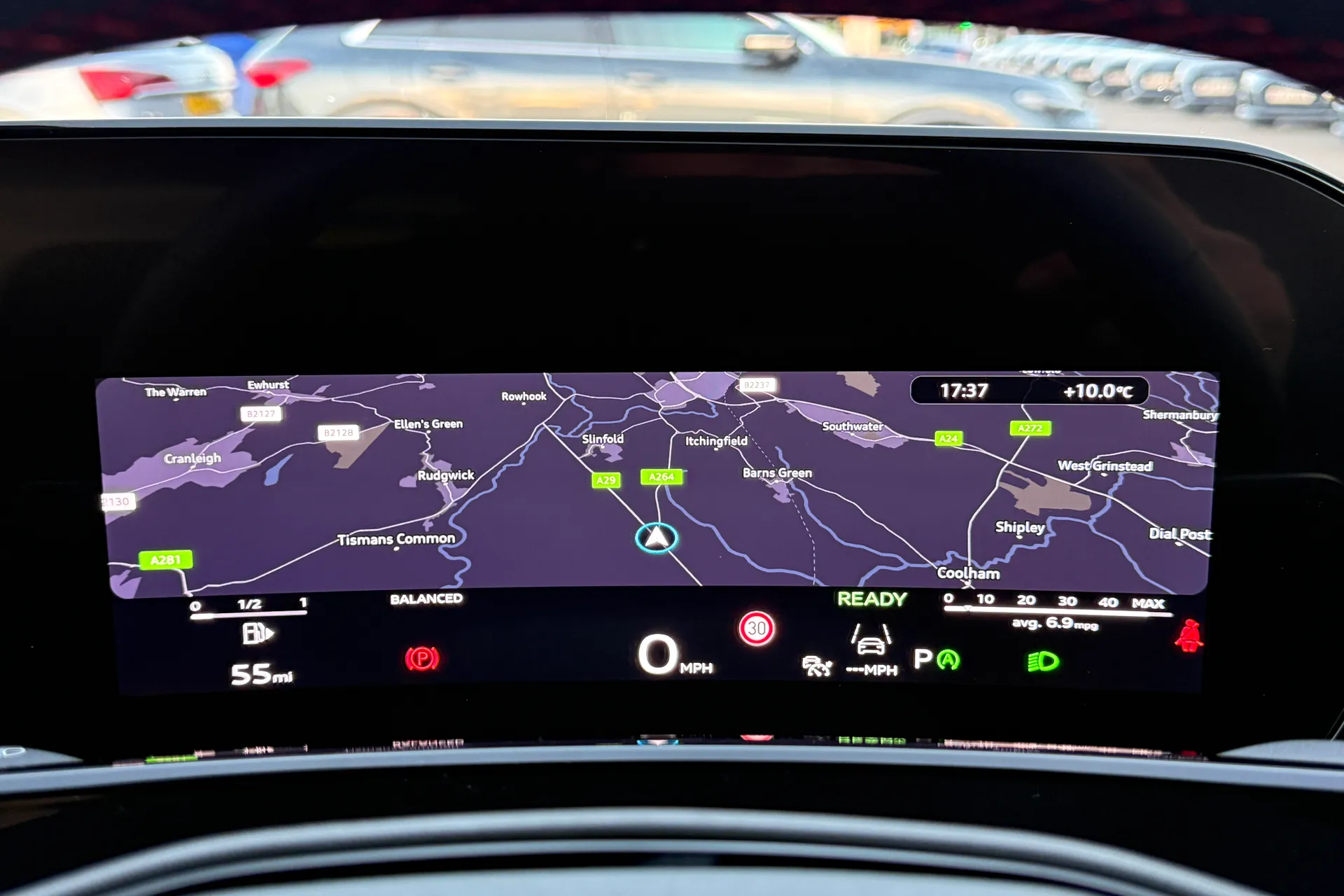 Audi Q3 thumbnail image number 11