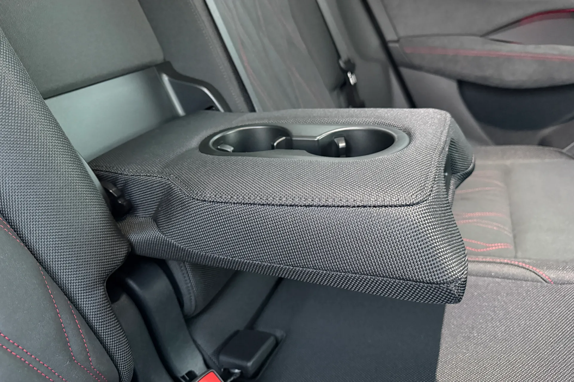 Audi Q3 thumbnail image number 43