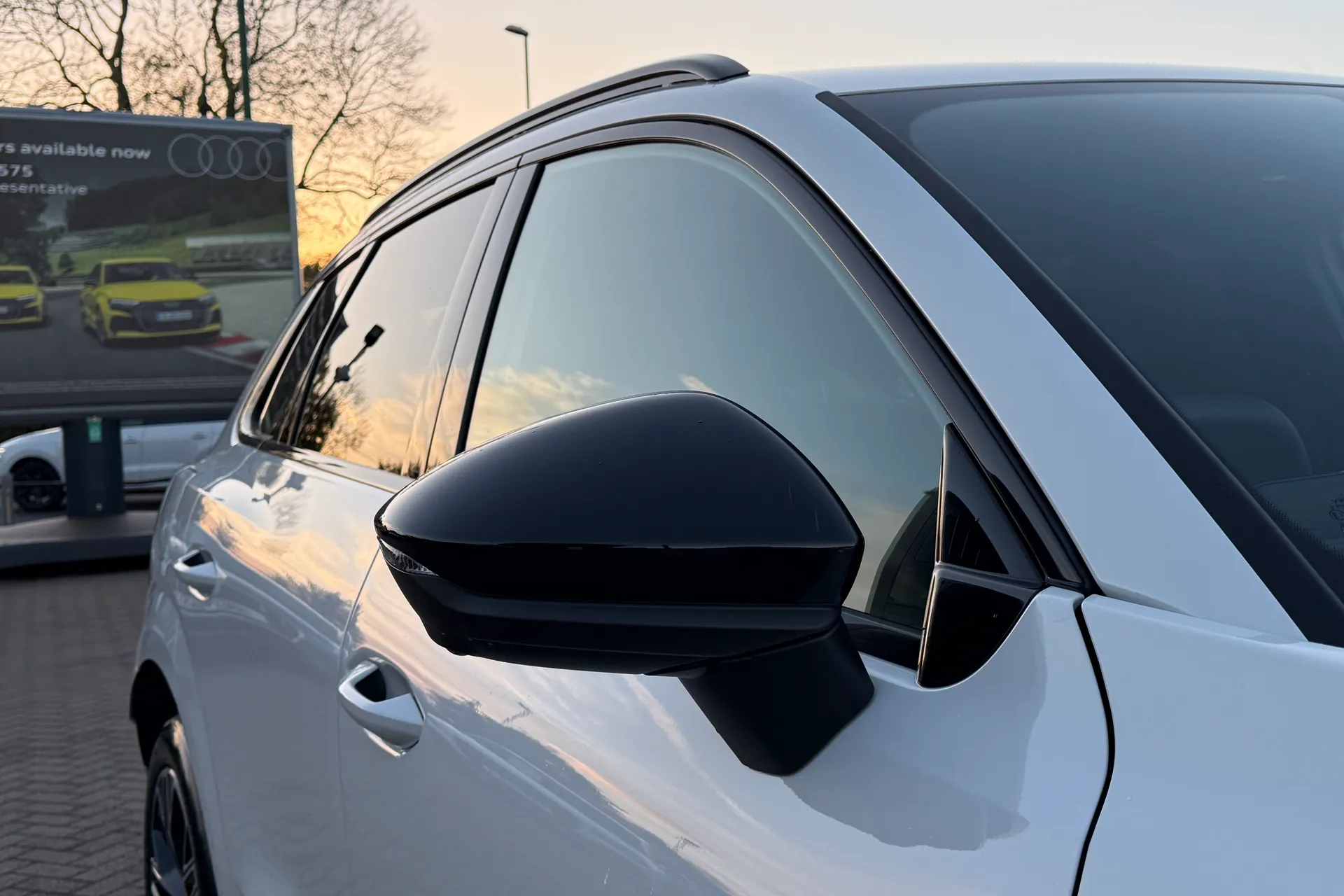 Audi Q3 thumbnail image number 48