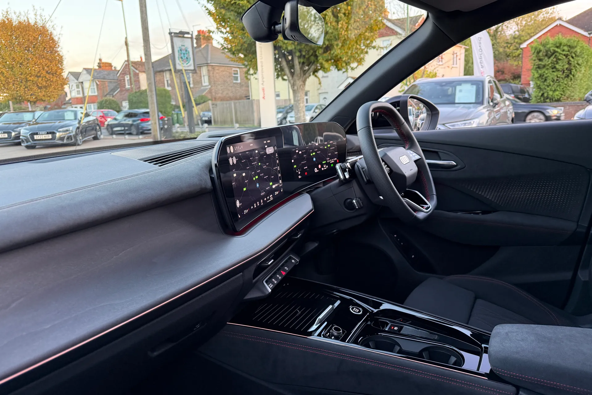 Audi Q3 thumbnail image number 28