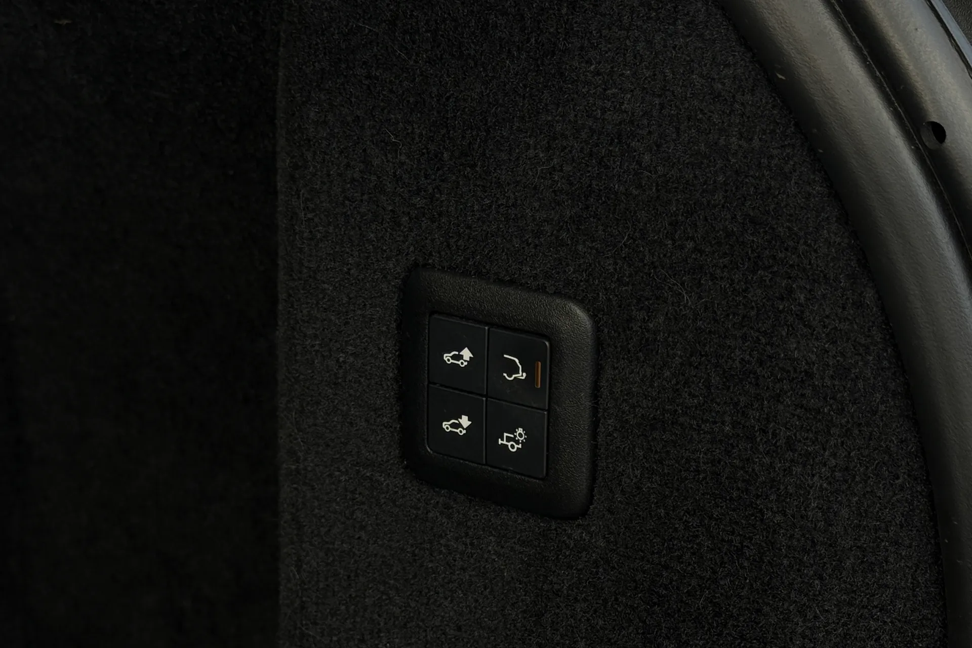 LAND ROVER RANGE ROVER SPORT thumbnail image number 39