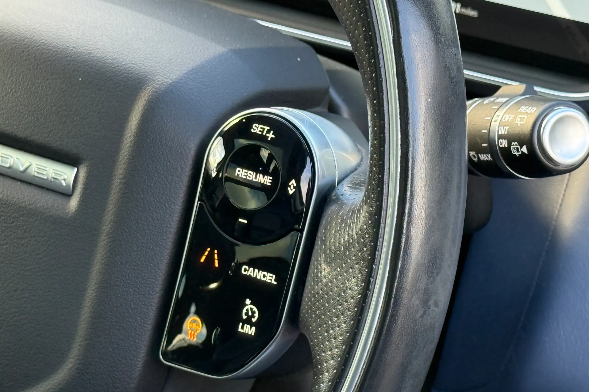 LAND ROVER RANGE ROVER SPORT thumbnail image number 57