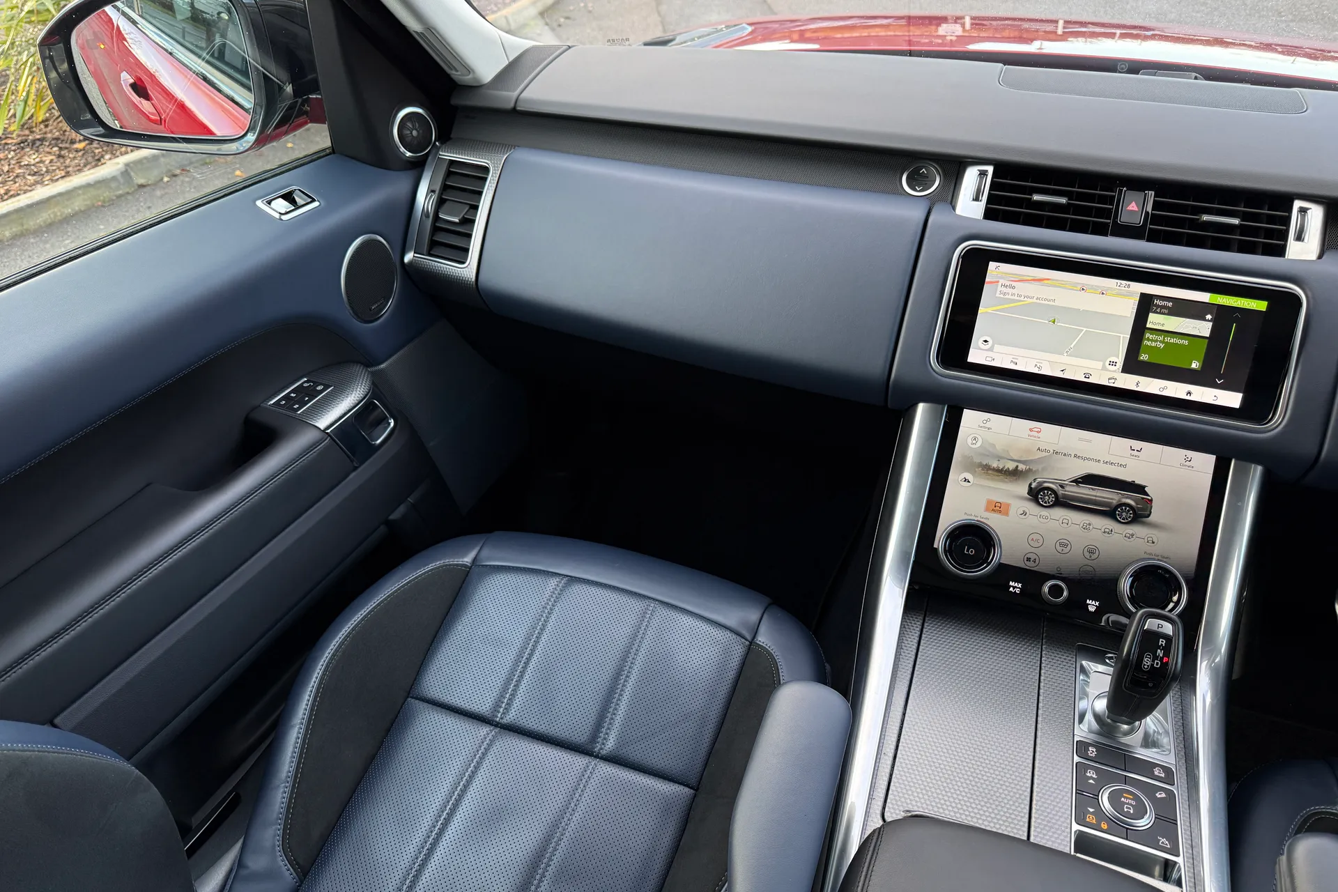 LAND ROVER RANGE ROVER SPORT thumbnail image number 23