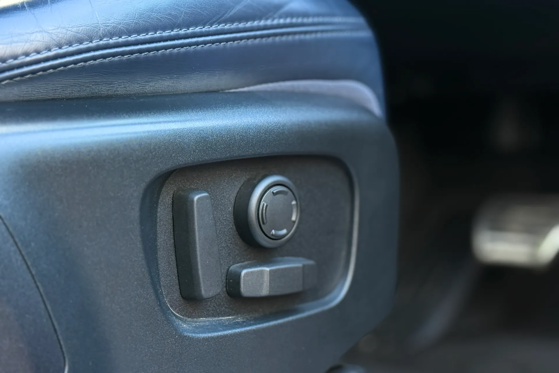 LAND ROVER RANGE ROVER SPORT thumbnail image number 52