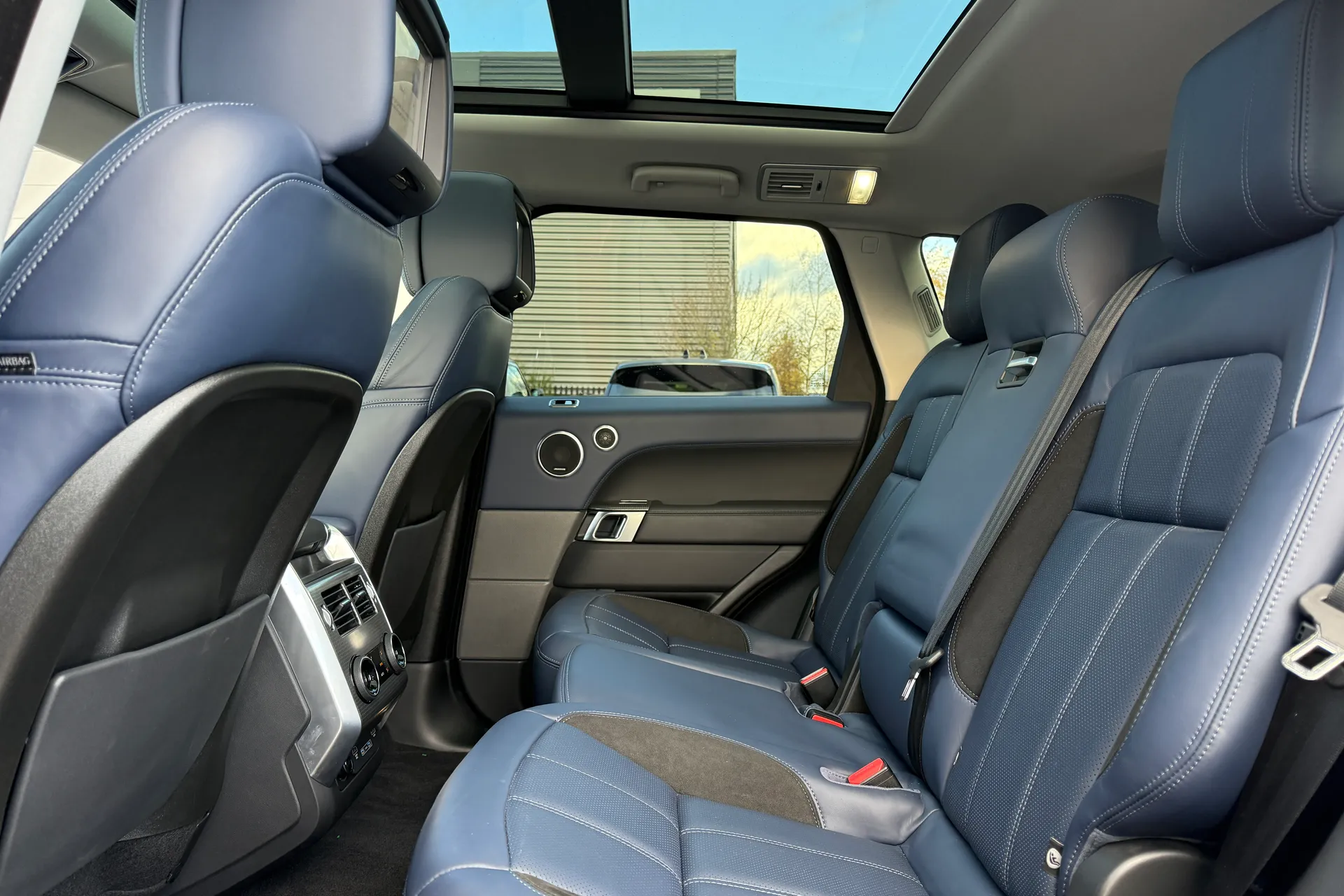 LAND ROVER RANGE ROVER SPORT thumbnail image number 50