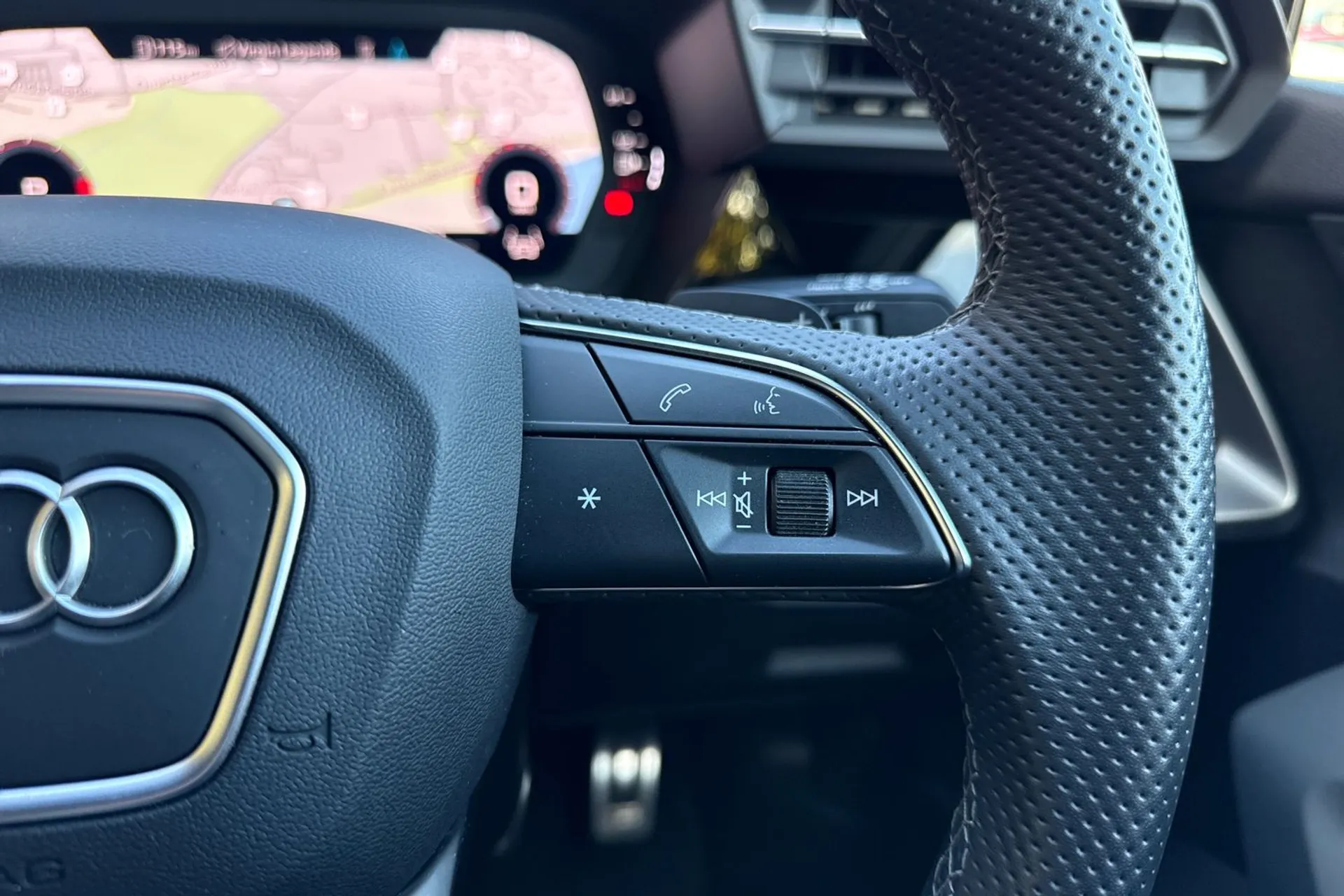 Audi A3 thumbnail image number 43