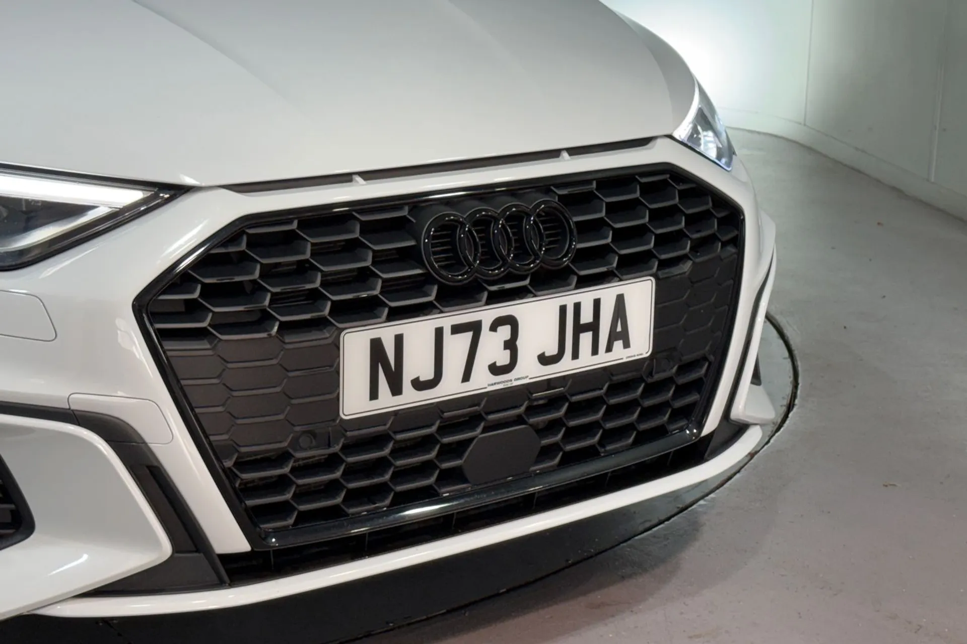 Audi A3 thumbnail image number 8