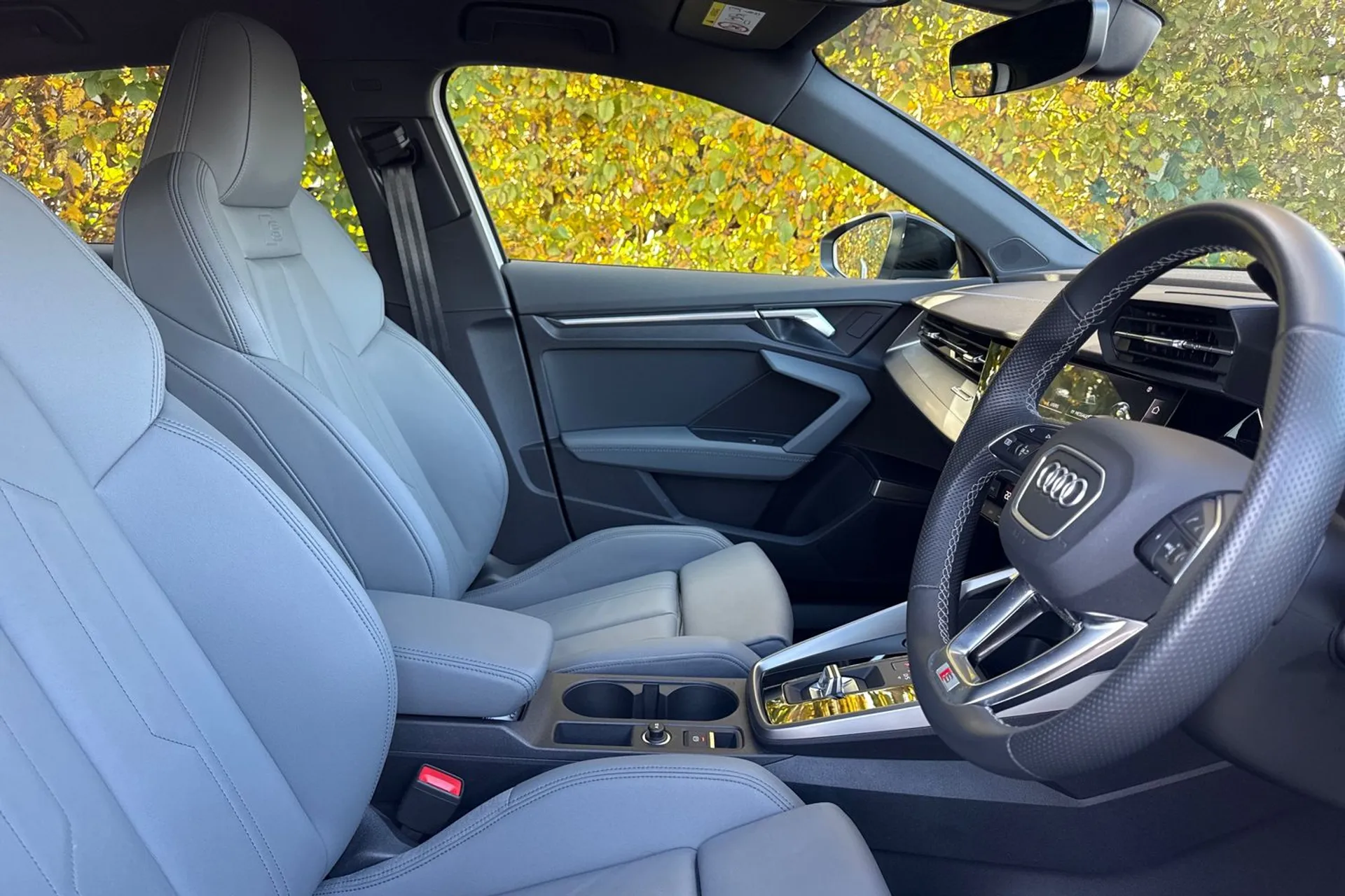 Audi A3 thumbnail image number 26