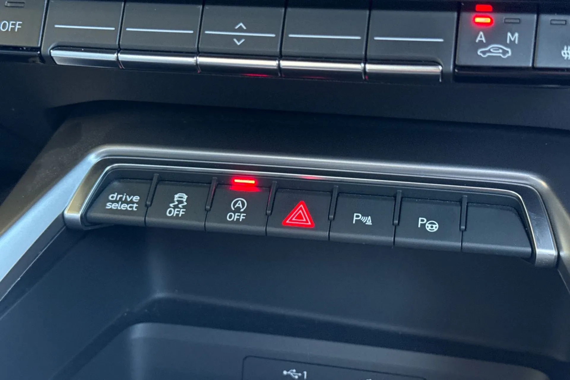 Audi A3 thumbnail image number 29