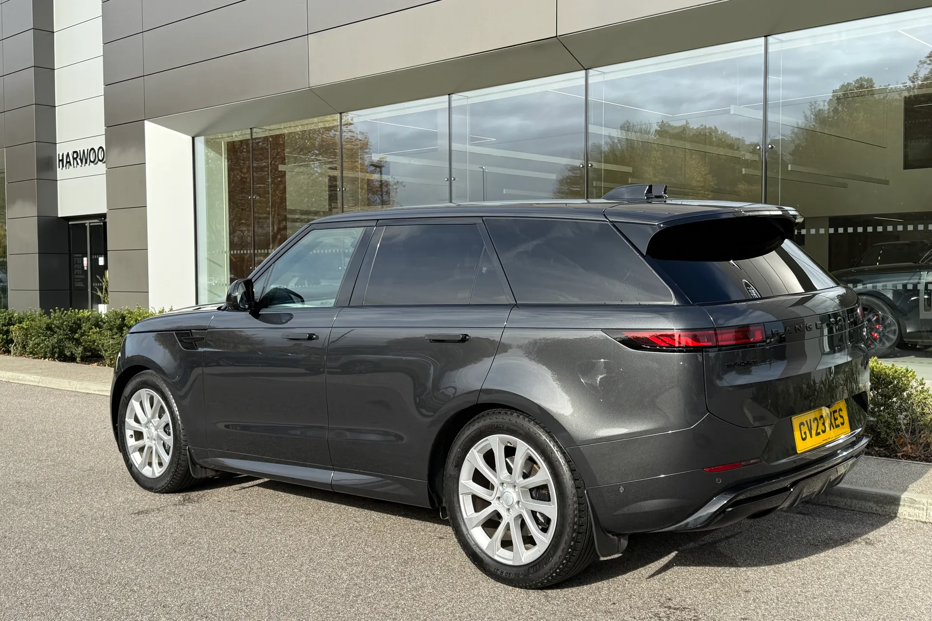 LAND ROVER RANGE ROVER SPORT thumbnail image number 16