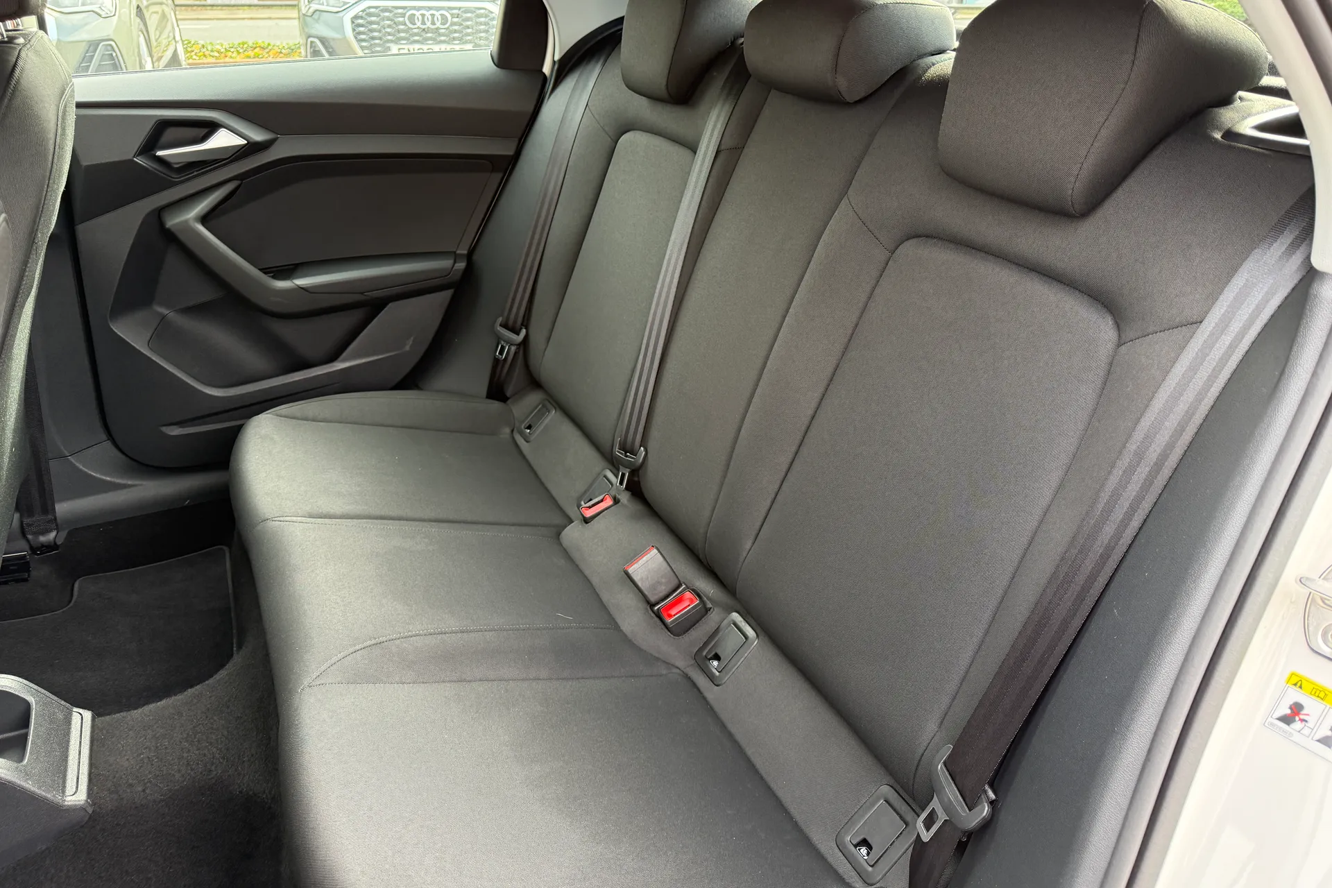 Audi A1 thumbnail image number 36