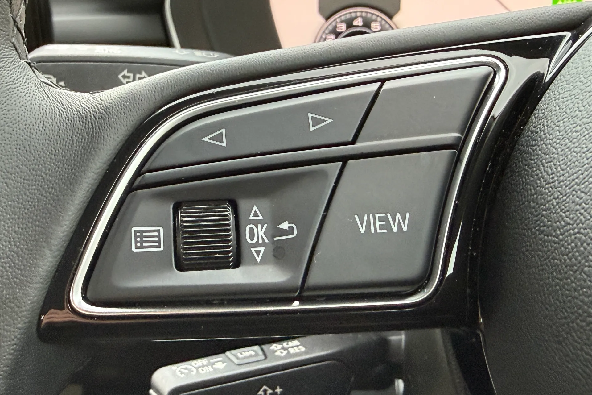 Audi A5 thumbnail image number 18