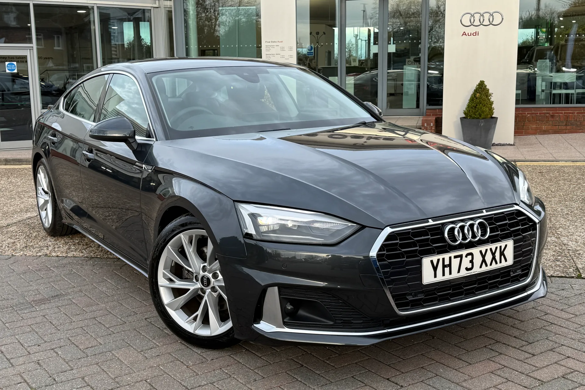 Audi A5 thumbnail image number 21