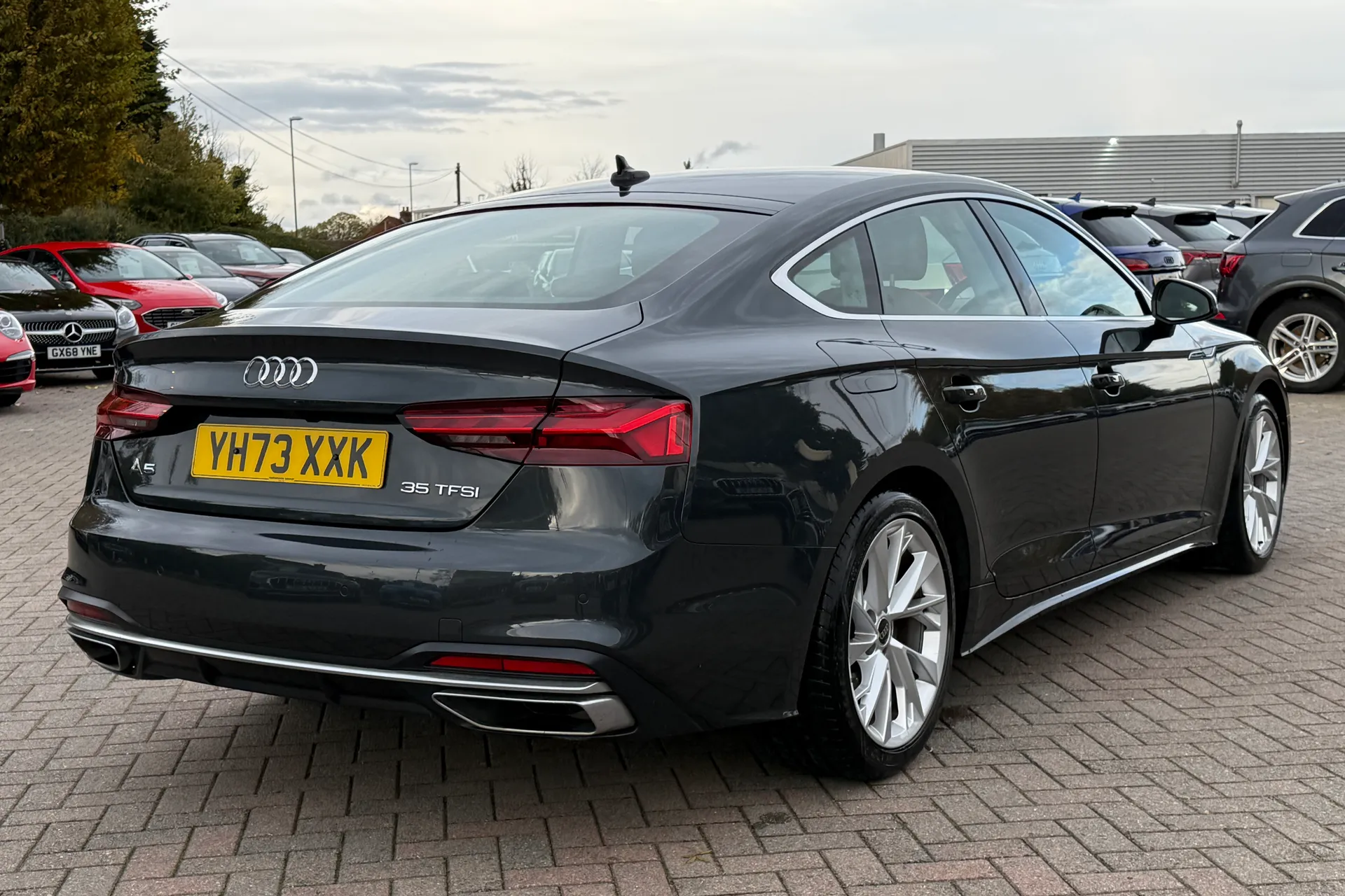 Audi A5 thumbnail image number 28